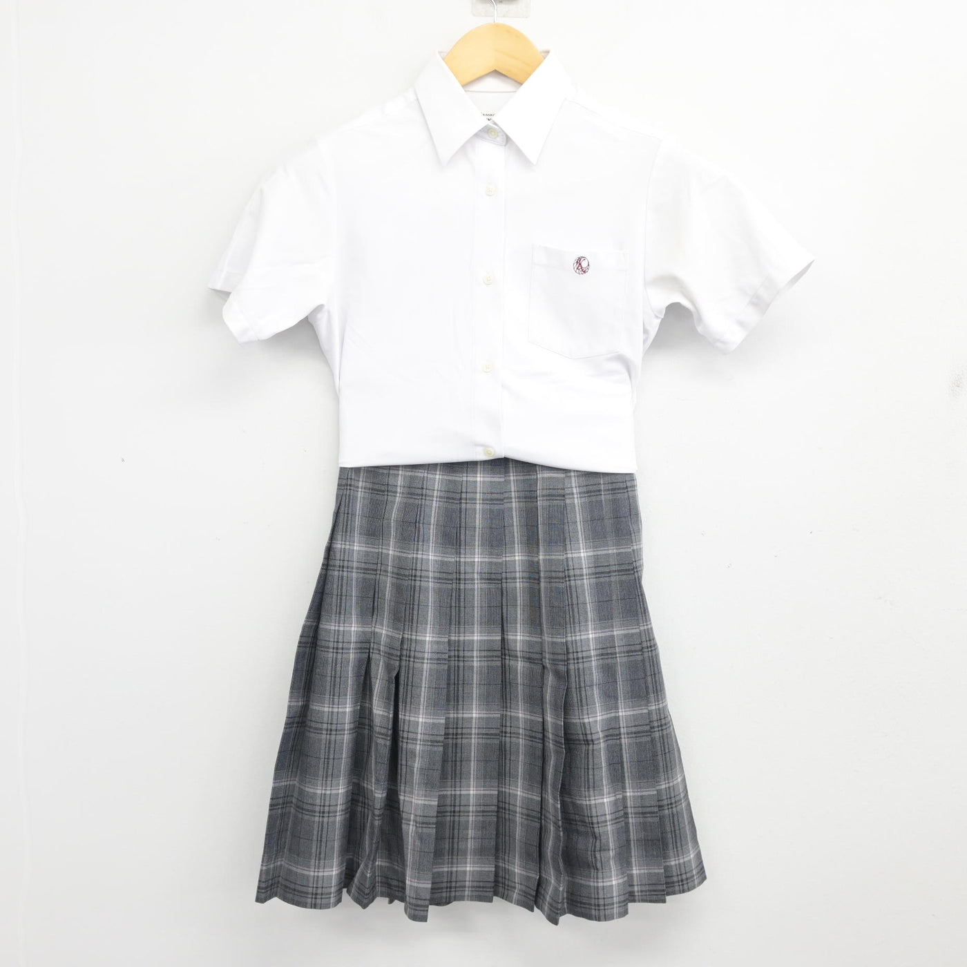 中古】愛知県 春日井工科高等学校 女子制服 2点 (シャツ・スカート 