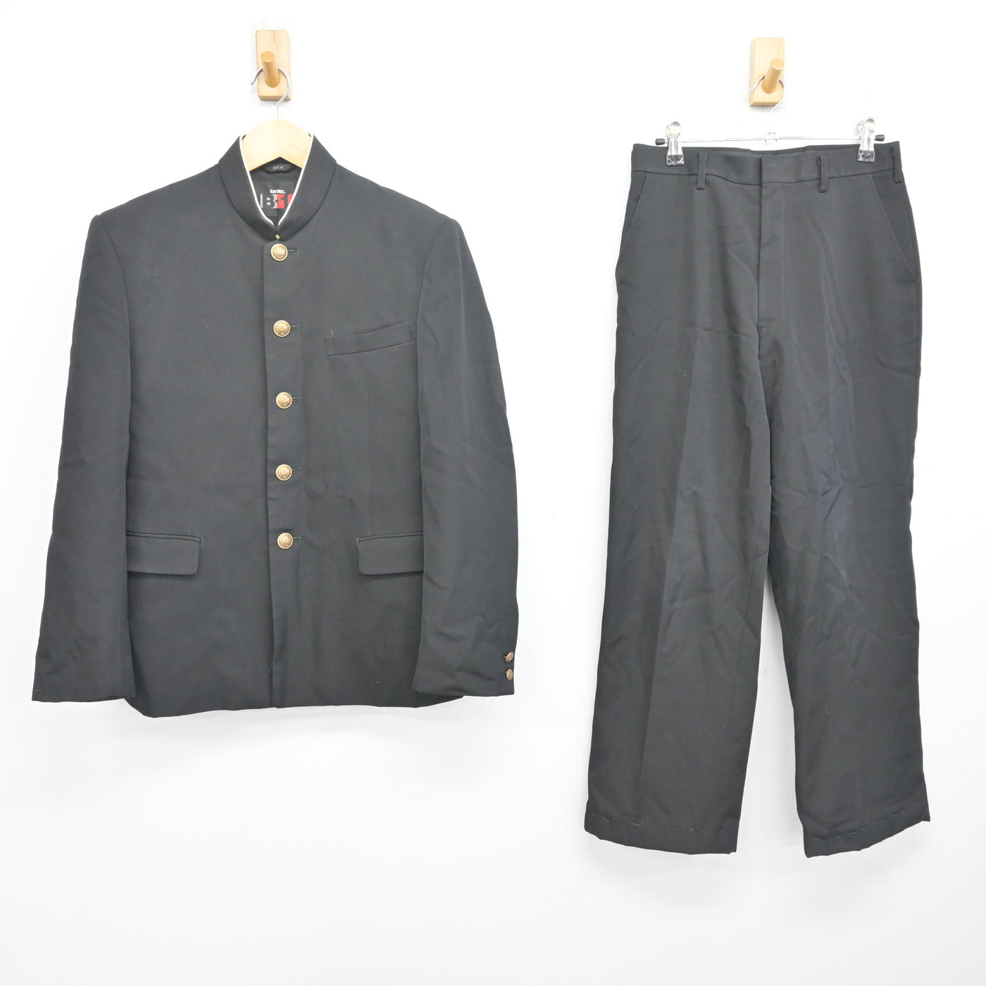 中古】群馬県 塚沢中学校 男子制服 2点 (学ラン・ズボン) sf104827