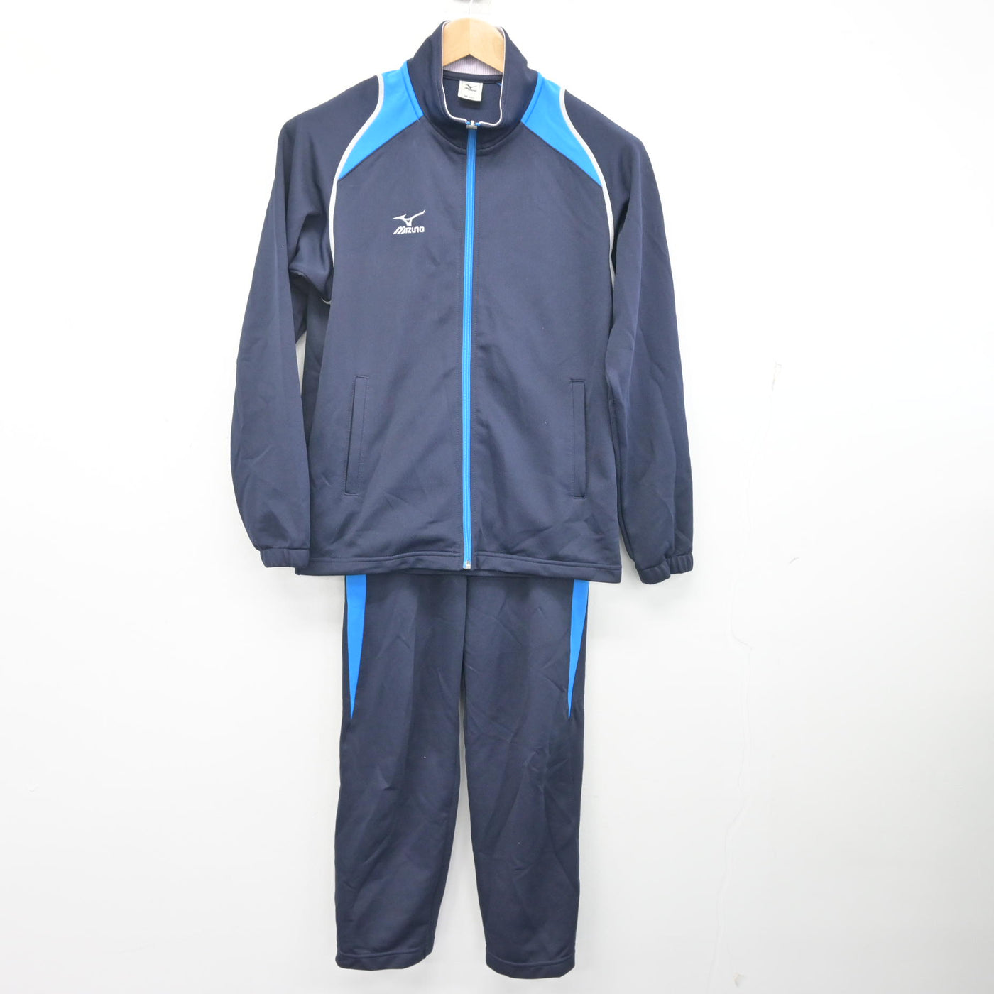 中古】大阪府 大阪成蹊女子高等学校 女子制服 3点 (ジャージ 上・体操