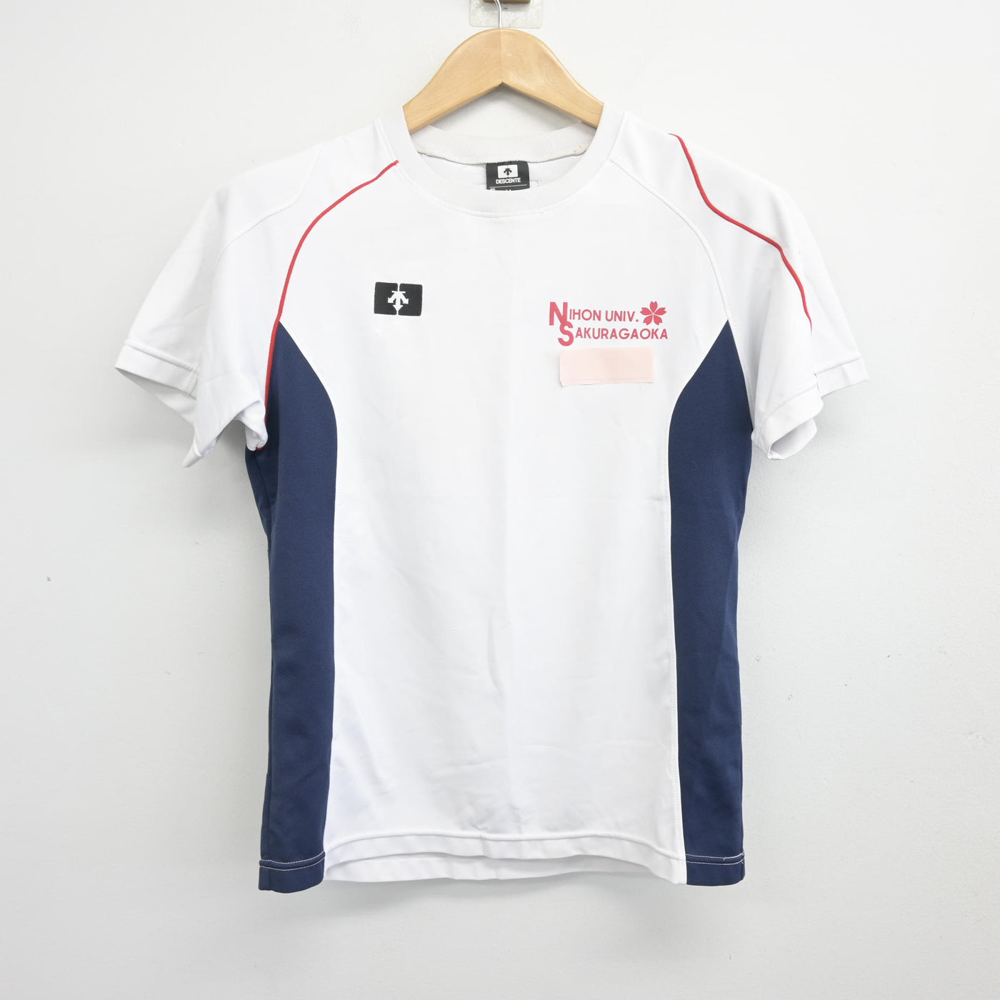 【バラ売り致しません！！】日生学園　桜丘中学校高等学校　青山高校　体操服セット 中古】東京都 日本大学櫻丘高等学校 女子制服 2点 (体操服 上・体操服