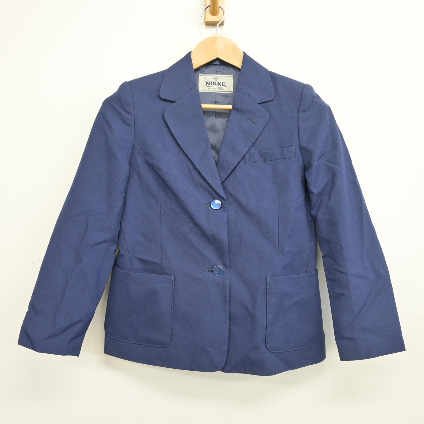 中古】埼玉県 越谷市立新栄中学校 女子制服 3点 (ブレザー・スカート