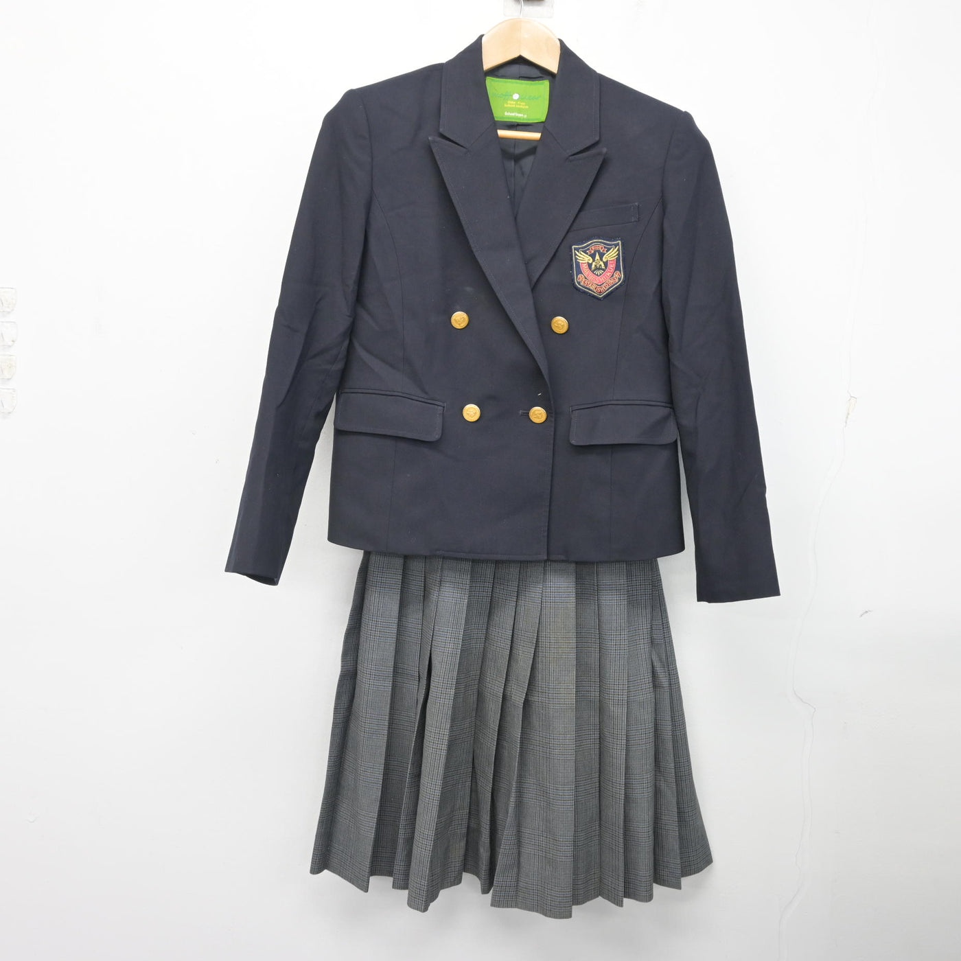 中古】群馬県 前橋育英高等学校 女子制服 3点 (ブレザー・スカート