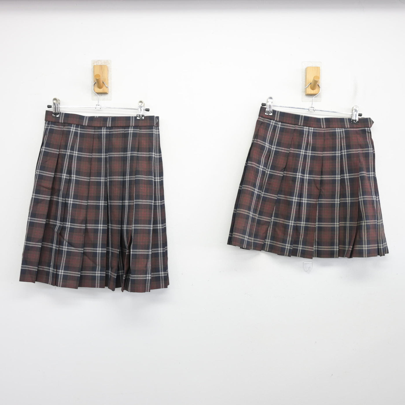 中古】神奈川県 城郷高等学校 女子制服 3点 (ブレザー・スカート 