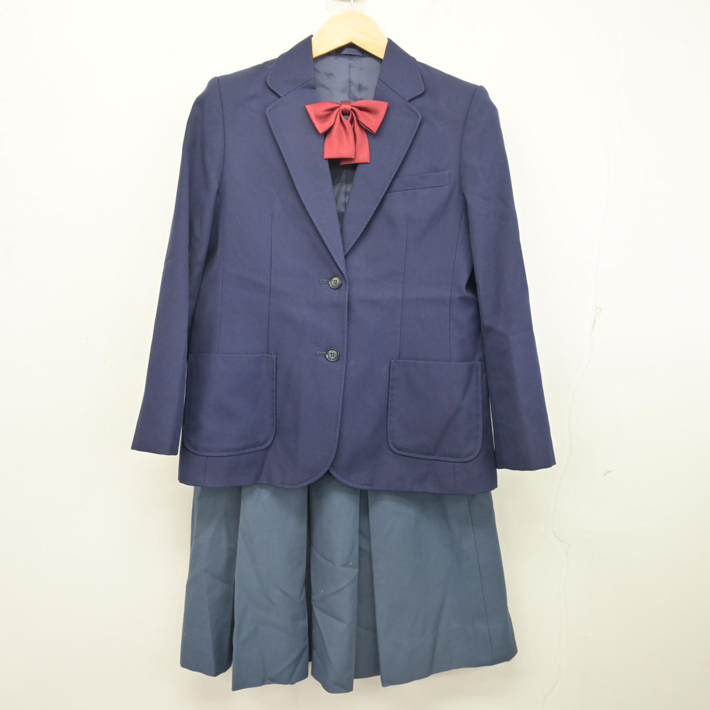 中古】埼玉県 上藤沢中学校 女子制服 3点 (ブレザー・スカート