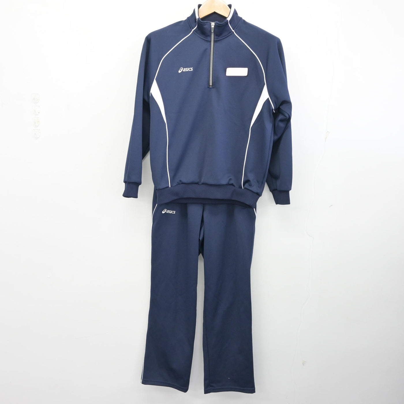 中古】千葉県 津田沼高等学校 女子制服 2点 (ジャージ 上・ジャージ 下
