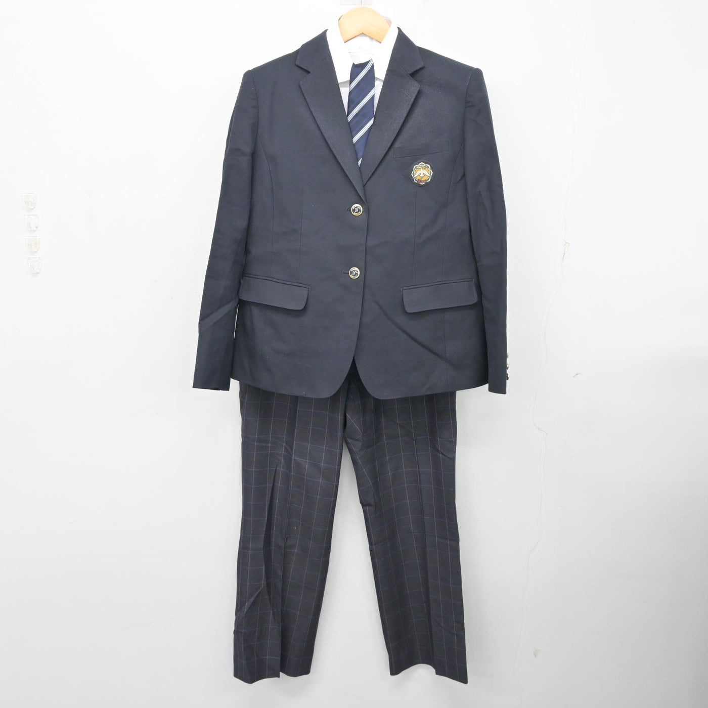 中古】大阪府 浪速高等学校 女子制服 4点 (ブレザー・シャツ・ズボン