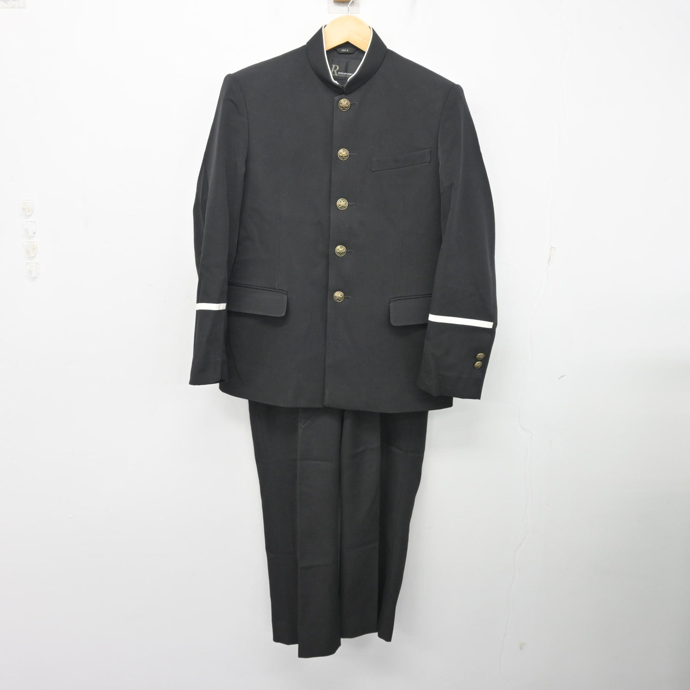 中古】熊本県 藤園中学校 男子制服 4点 (学ラン・ニット・シャツ 中古】熊本県 藤園中学校 男子制服 4点 (学ラン・ニット・シャツ
