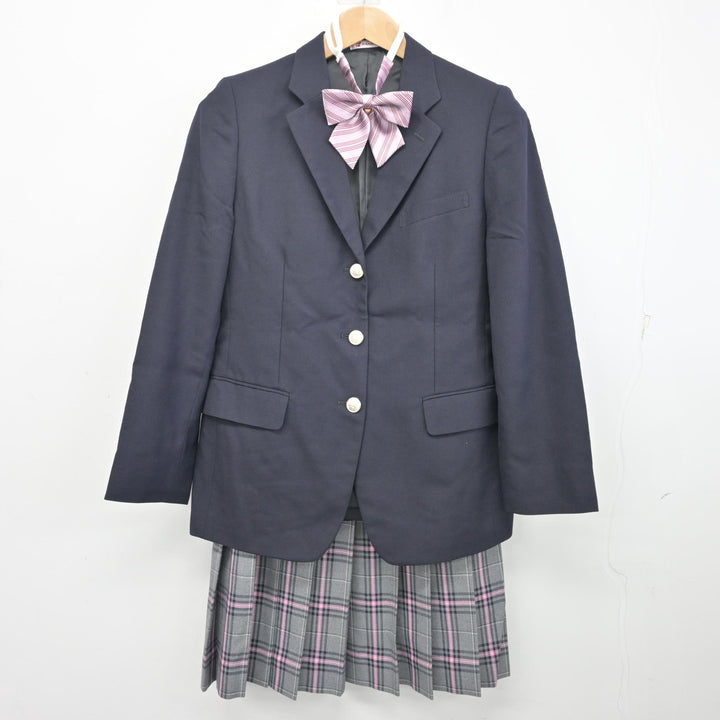クラーク記念国際高等学校 制服 ブレザー 制服紹介 | クラーク記念国際高等学校