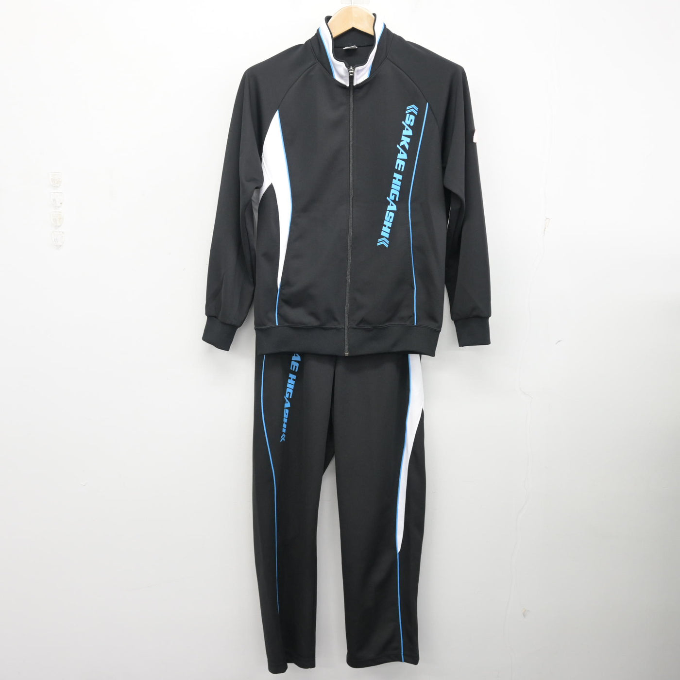 中古】埼玉県 栄東高等学校 女子制服 2点 (ジャージ 上・ジャージ 下