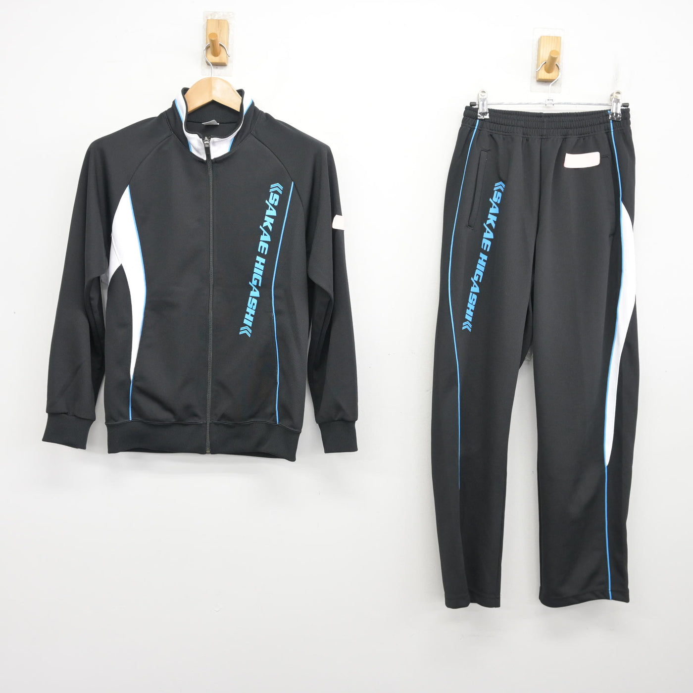 中古】埼玉県 栄東高等学校 女子制服 2点 (ジャージ 上・ジャージ 下