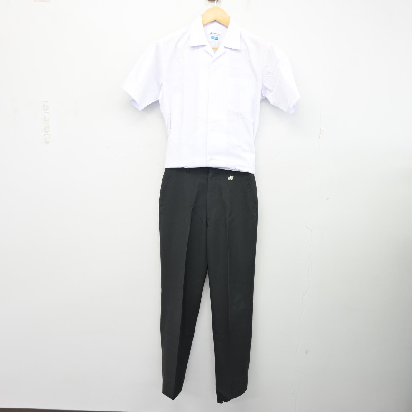中古】長崎県 福江中学校 男子制服 2点 (シャツ・ズボン) sf107017 