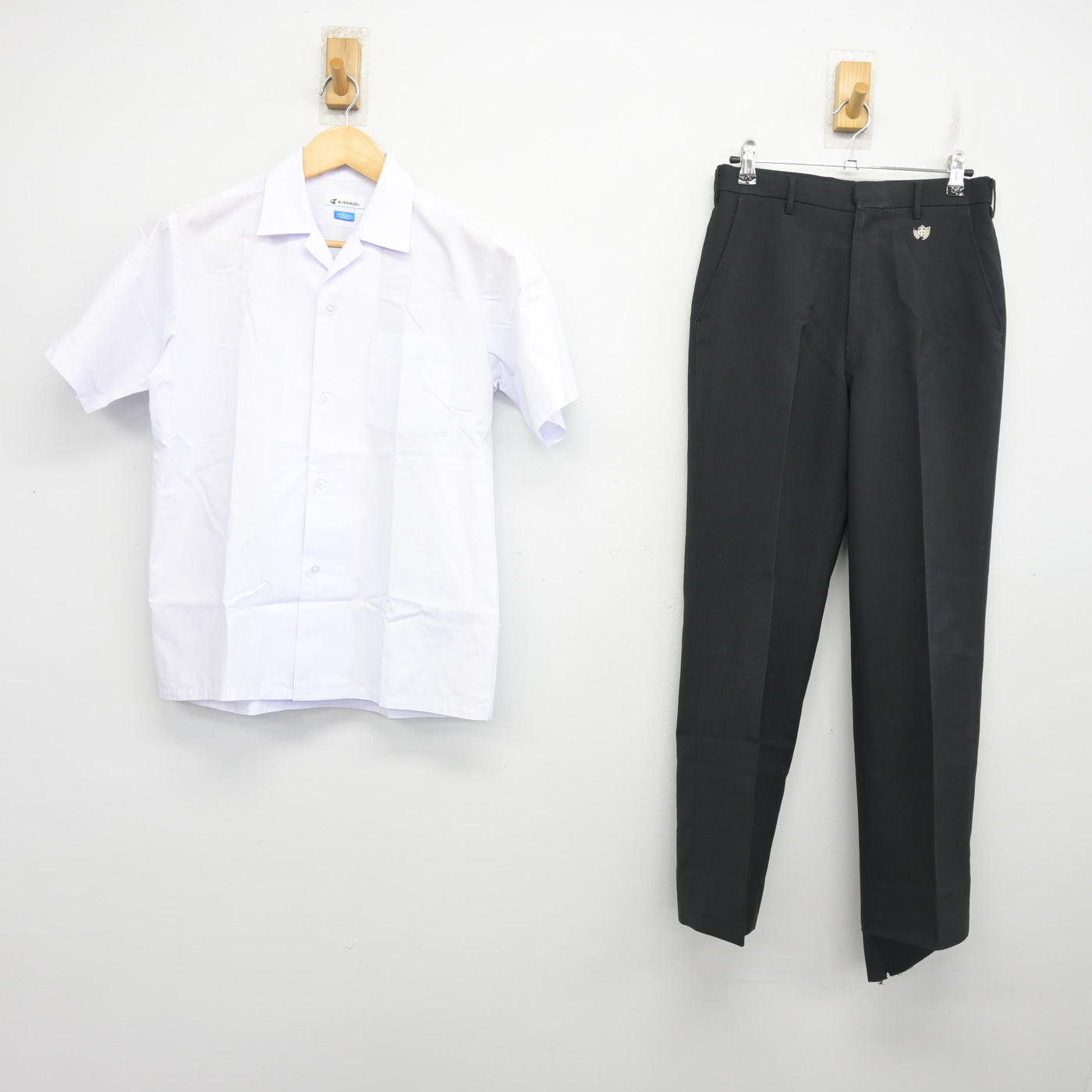 中古】長崎県 福江中学校 男子制服 2点 (シャツ・ズボン) sf107017 