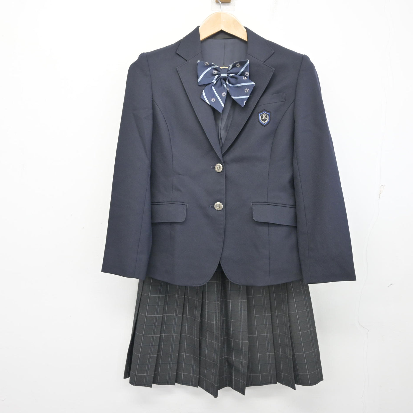 中古】東京都 町田第二中学校 女子制服 4点 (ブレザー・スカート 