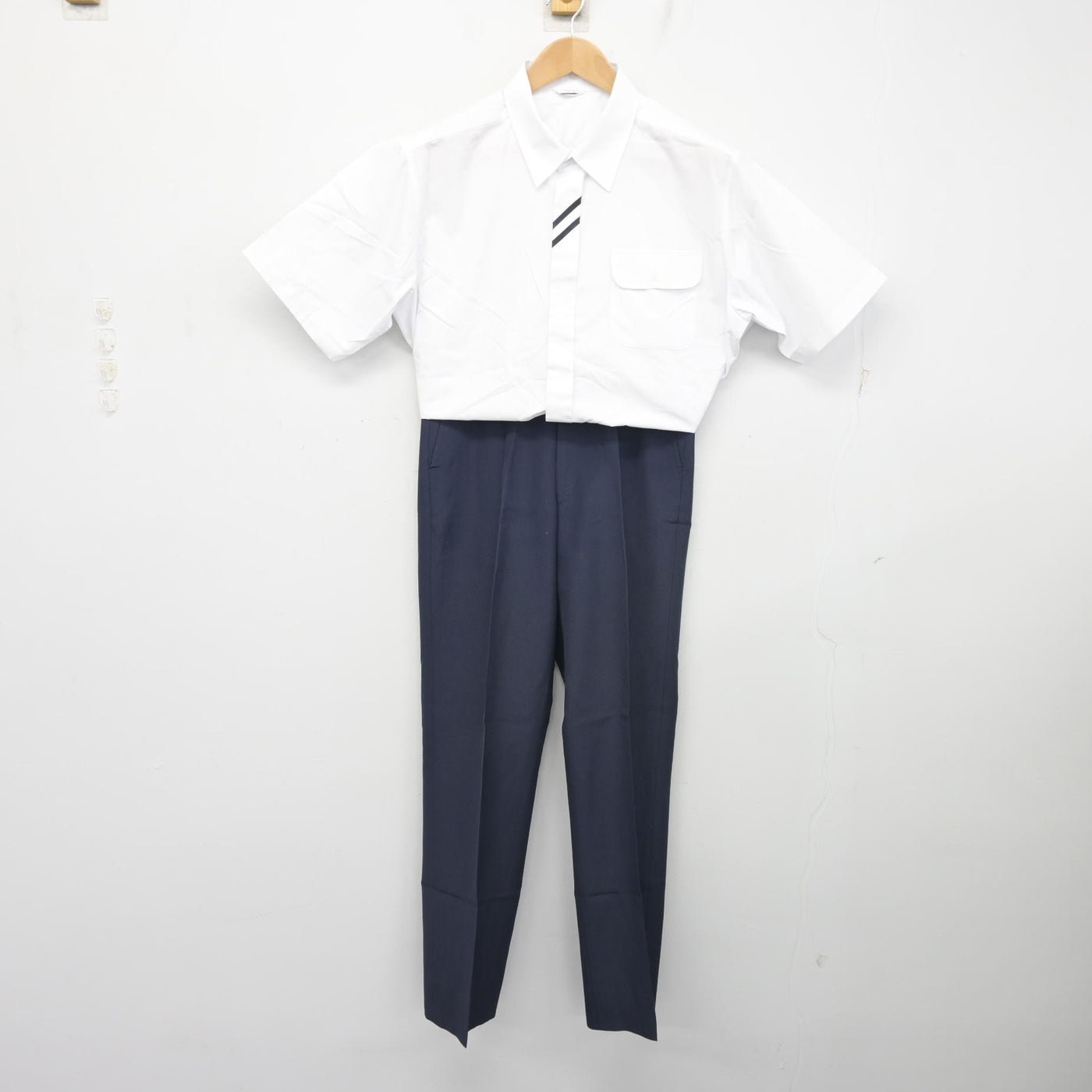 中古】岡山県 就実高等学校 男子制服 2点 (シャツ・ズボン) sf107593 