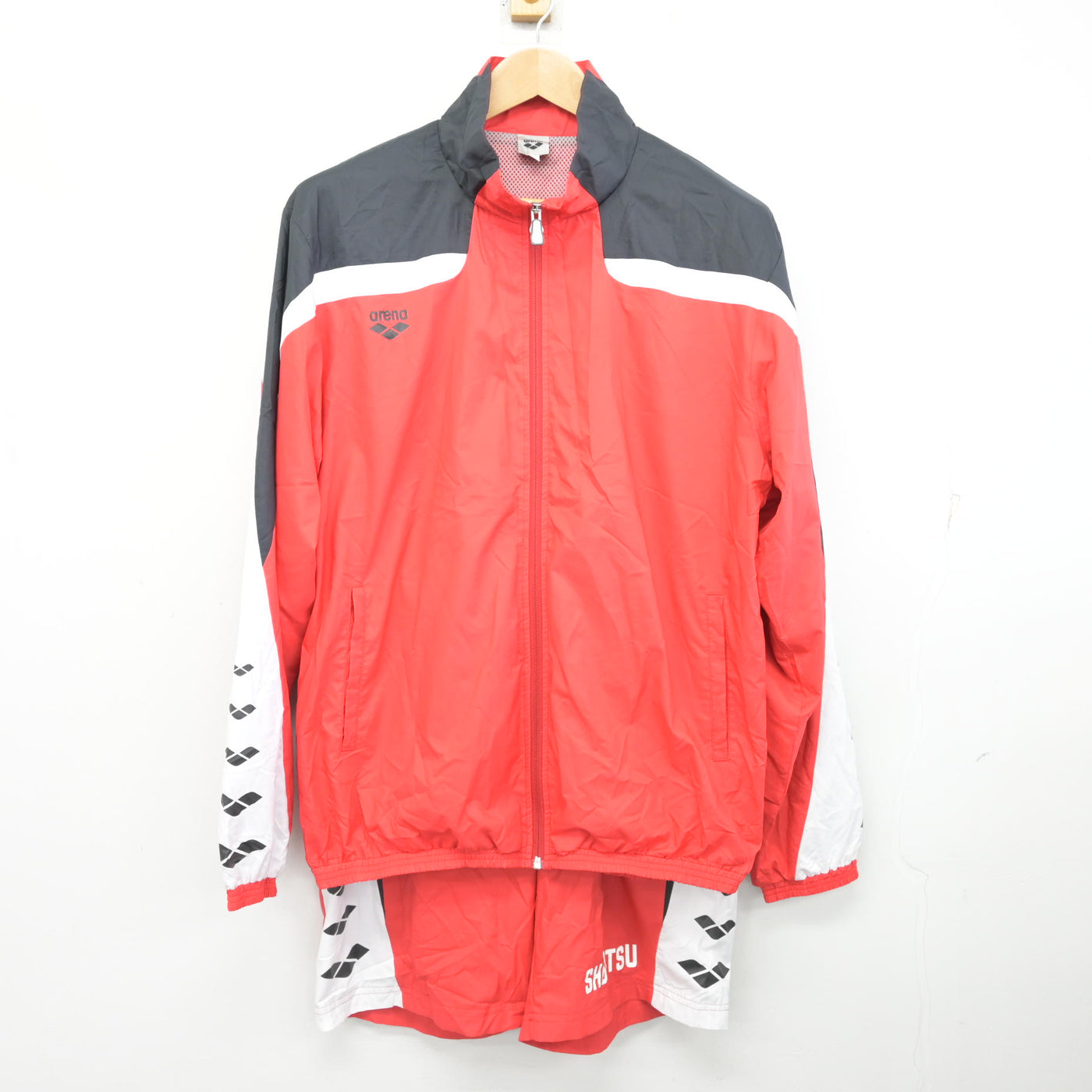 中古】岡山県 就実高等学校/水泳部ユニフォーム 男子制服 2点 (部活 