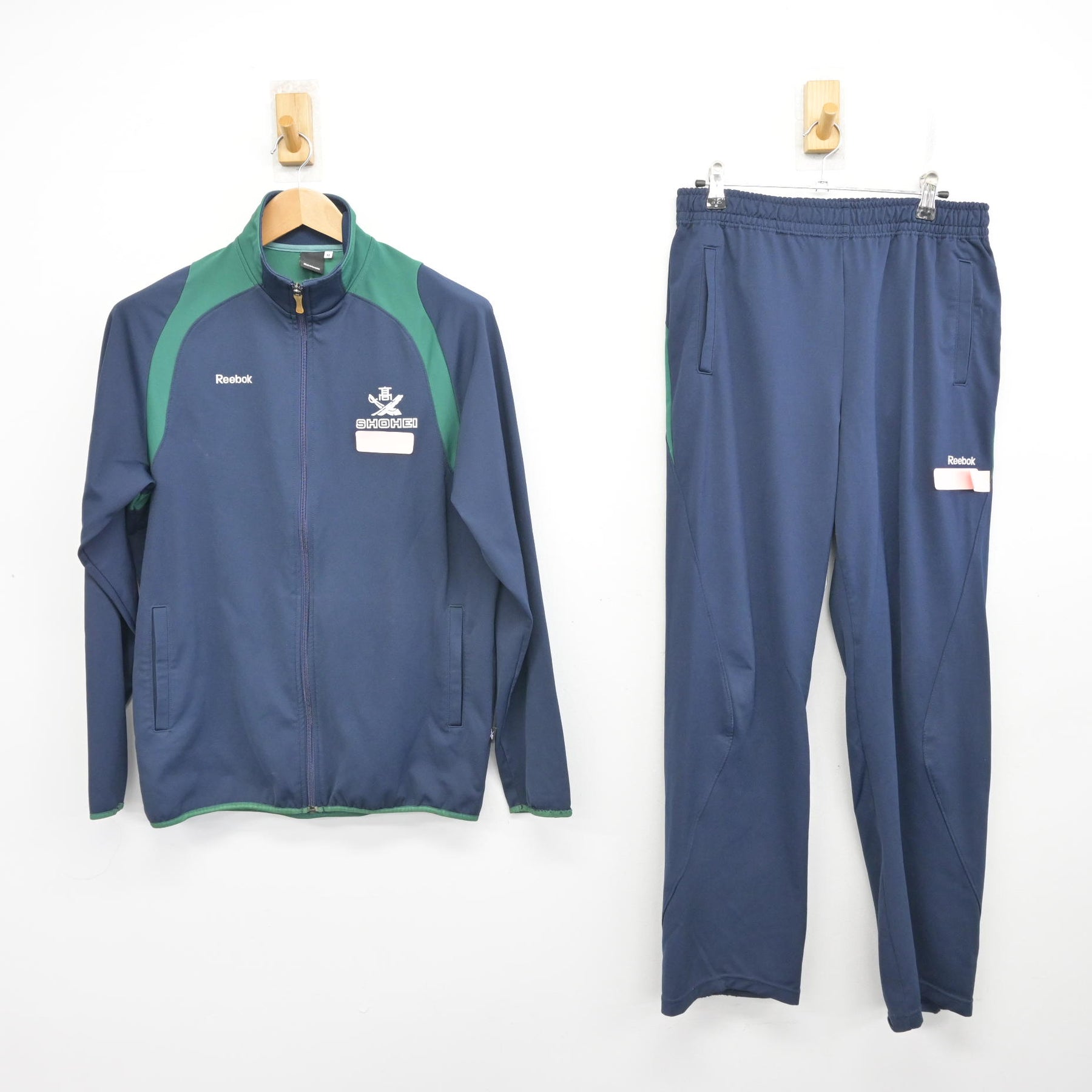 中古】福島県 東日本国際大学附属昌平中学・高等学校 女子制服 2点