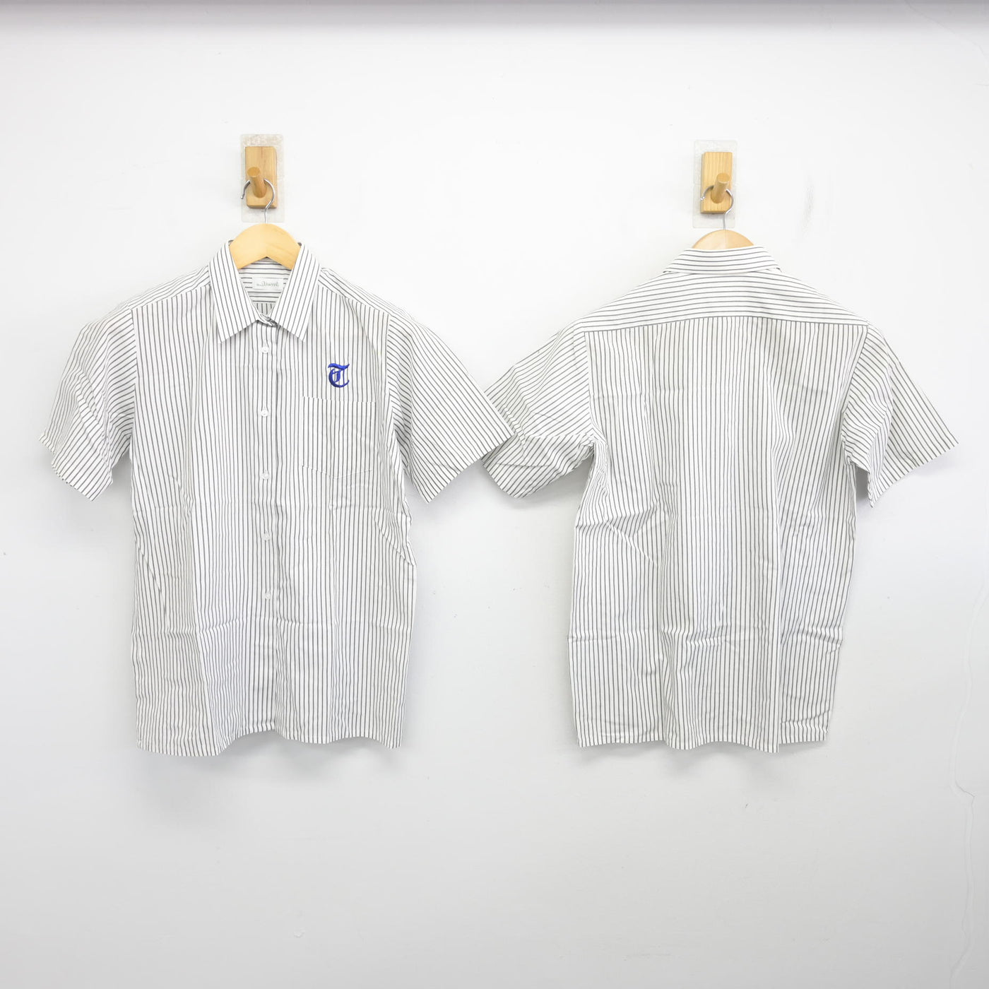 中古】茨城県 竹園東中学校 女子制服 3点 (シャツ・ズボン) sf108075