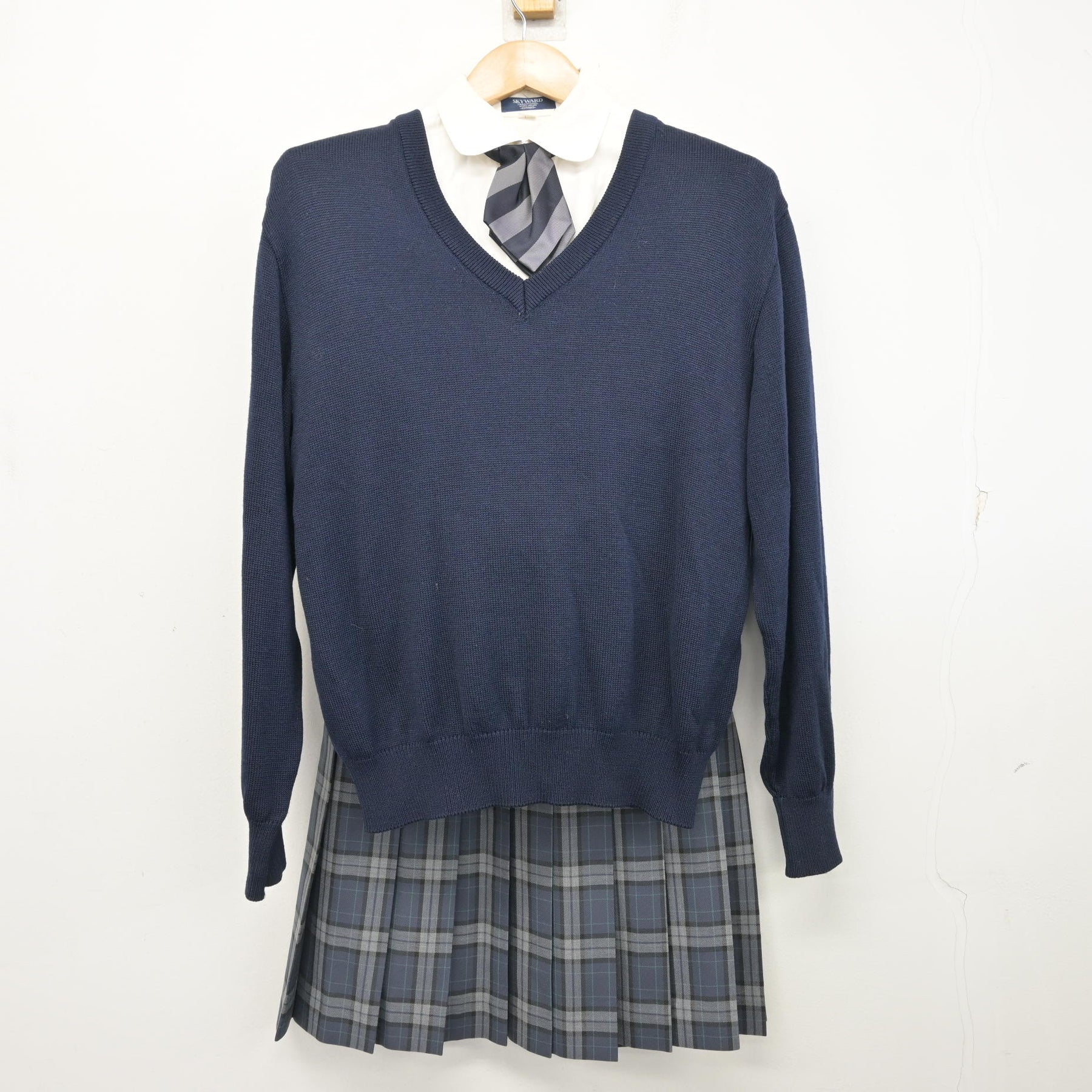 中古】東京都 東京成徳大学高等学校 女子制服 5点 (ブレザー・ニット