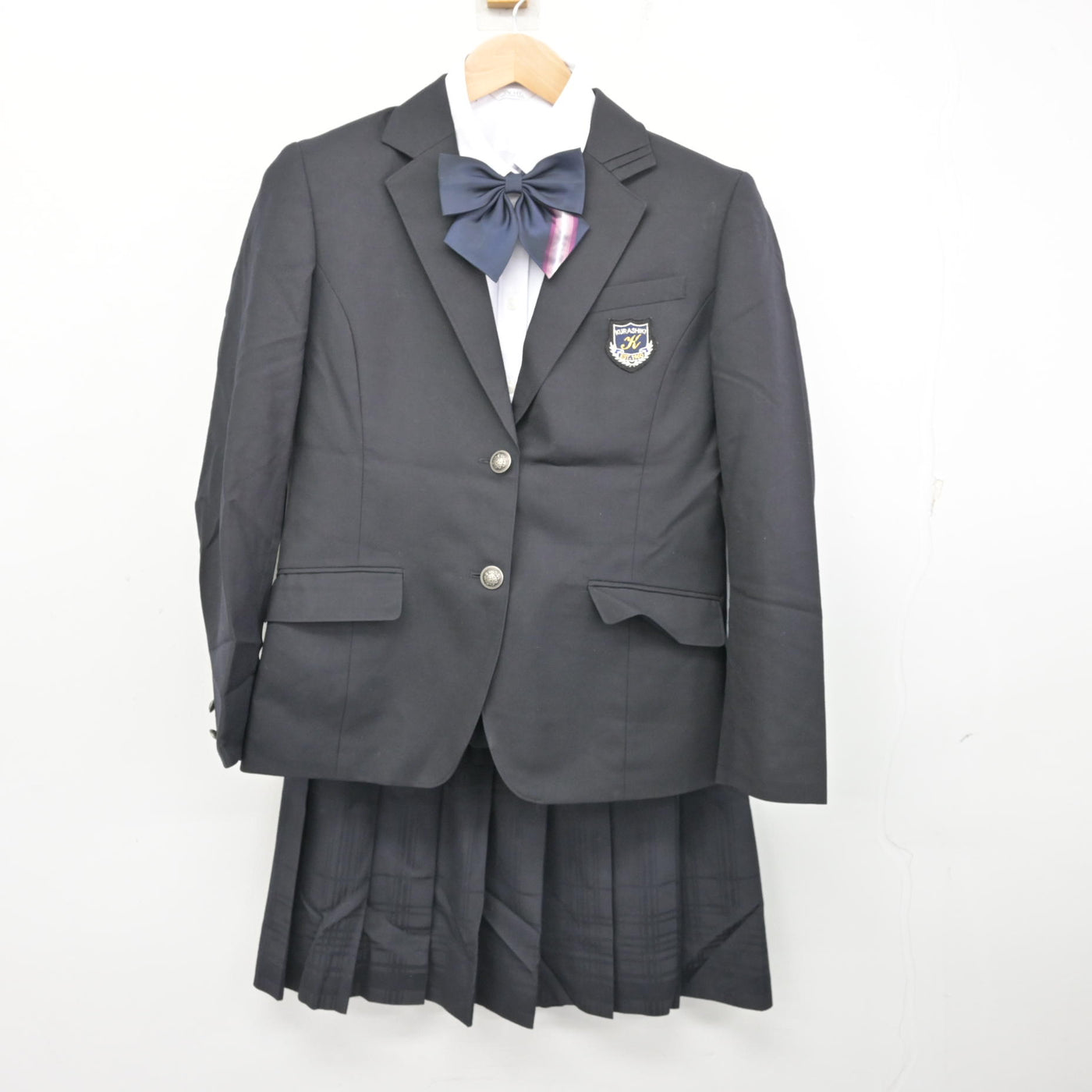 中古】岡山県 倉敷高等学校 女子制服 4点 (ブレザー・シャツ・スカート 