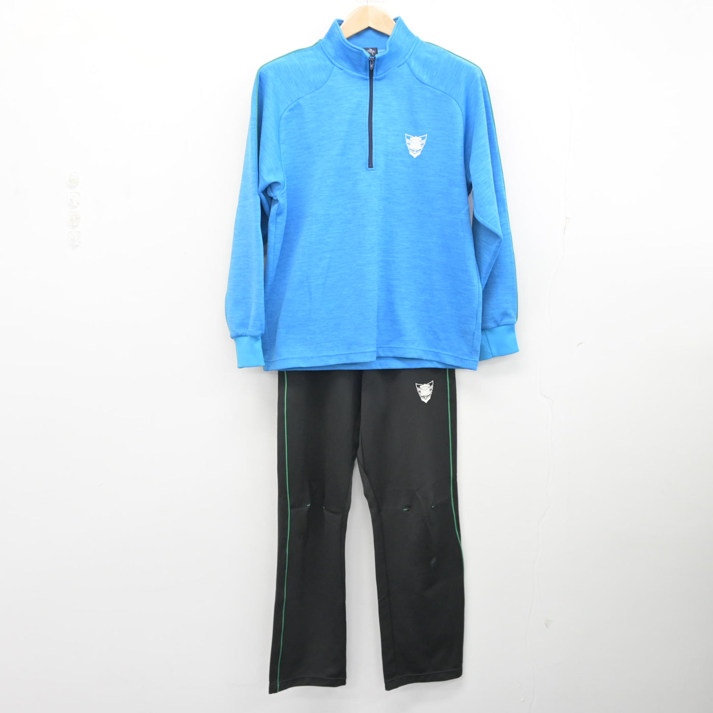 中古】山梨県 青洲高等学校 女子制服 2点 (ジャージ 上・ジャージ 下