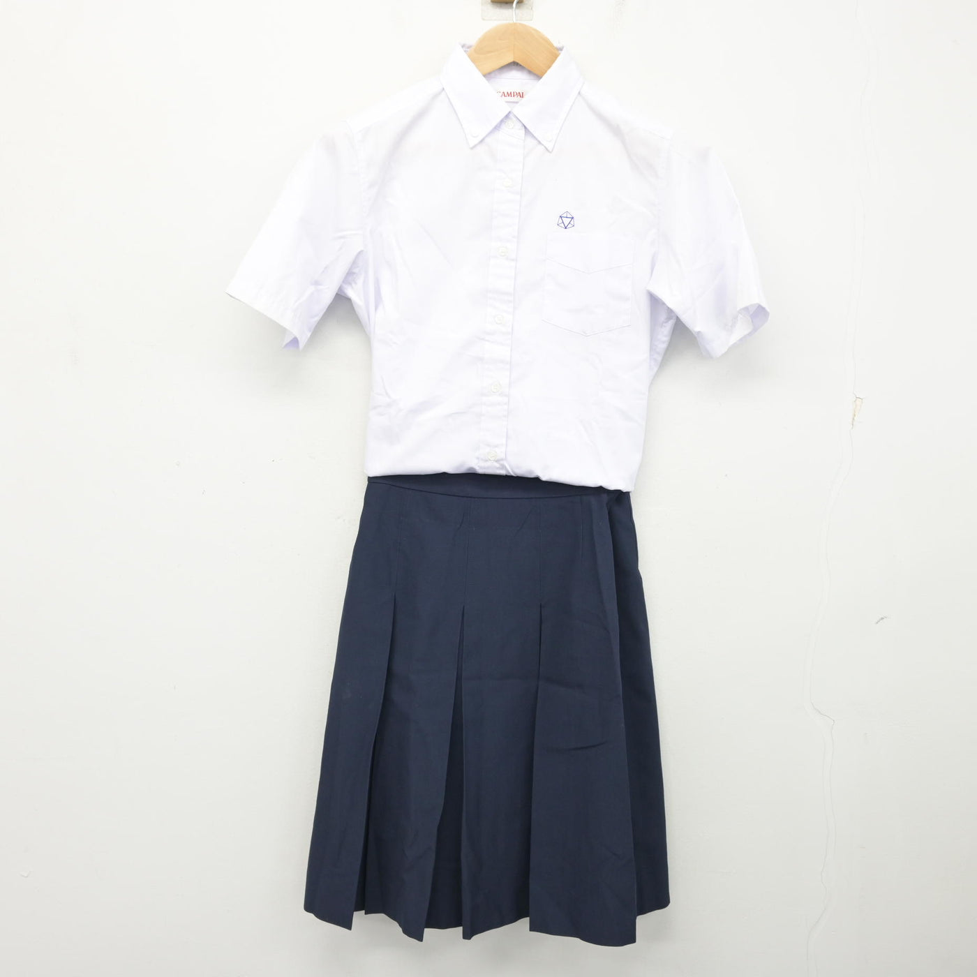 中古】滋賀県 東大津高等学校 女子制服 2点 (シャツ・スカート