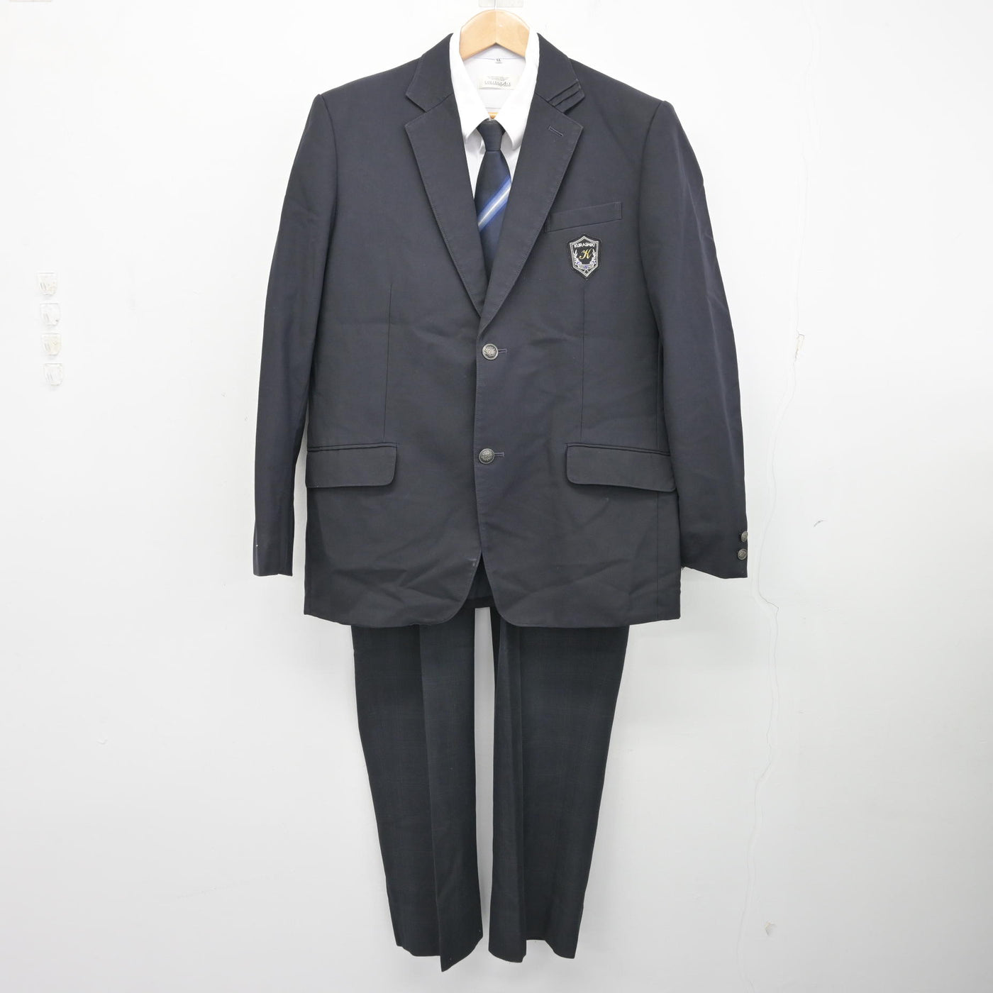 中古】岡山県 倉敷高等学校 男子制服 4点 (ブレザー・シャツ・ズボン 