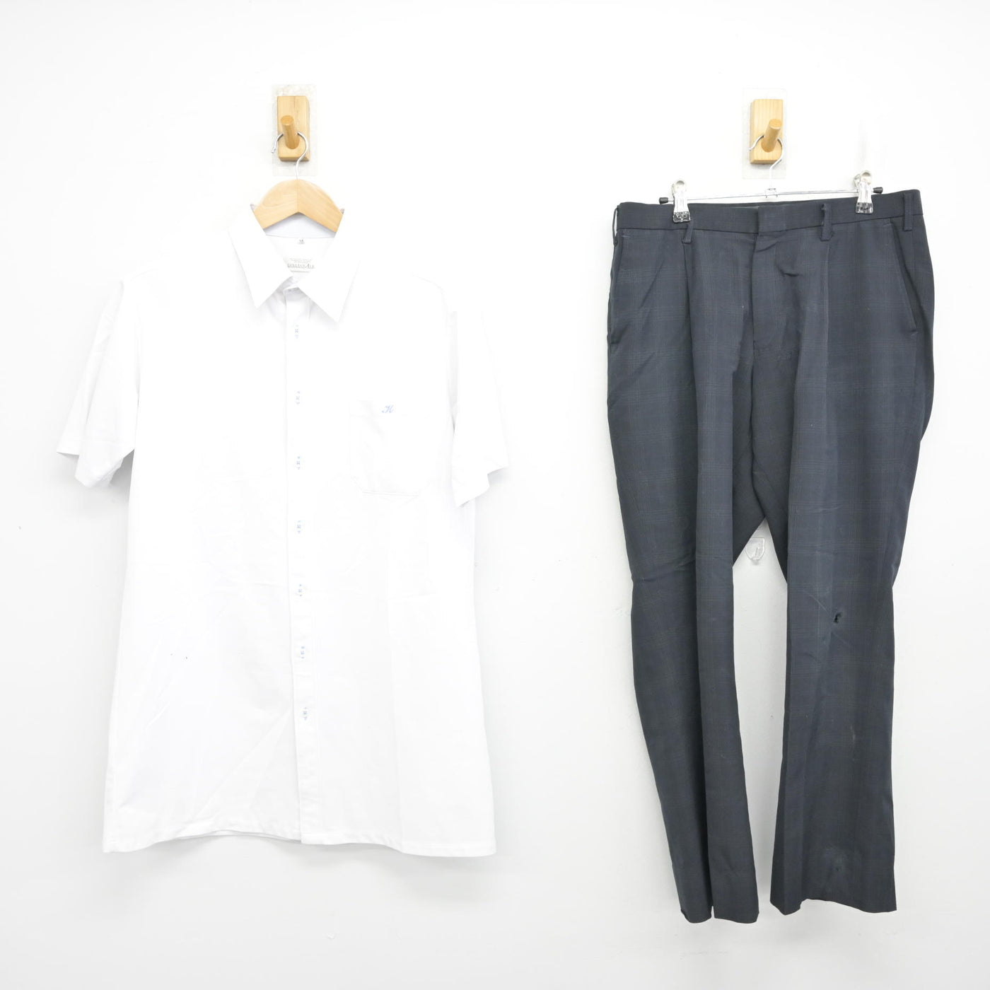 中古】岡山県 倉敷高等学校 男子制服 2点 (シャツ・ズボン) sf108649 