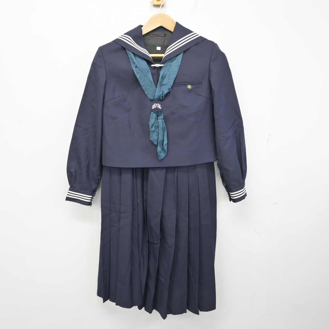 武庫川女子大学 制服 武庫川女子大学 - 制服J'z