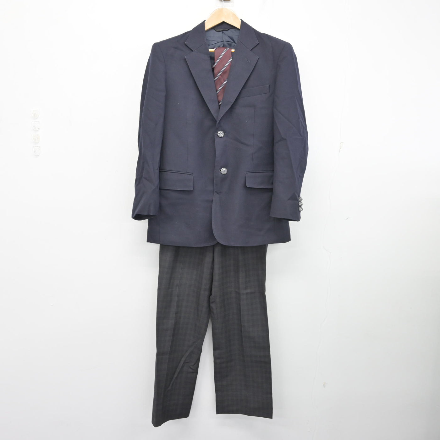 中古】岩手県 高田高等学校 男子制服 3点 (ブレザー・ズボン) sf108798 