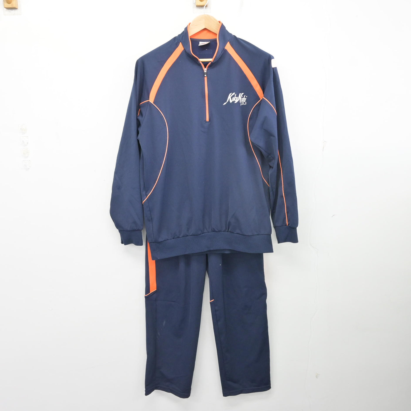 中古】千葉県 国分寺台西中学校 男子制服 2点 (ジャージ 上・ジャージ 中古】千葉県 国分寺台西中学校 男子制服 2点 (ジャージ 上・ジャージ