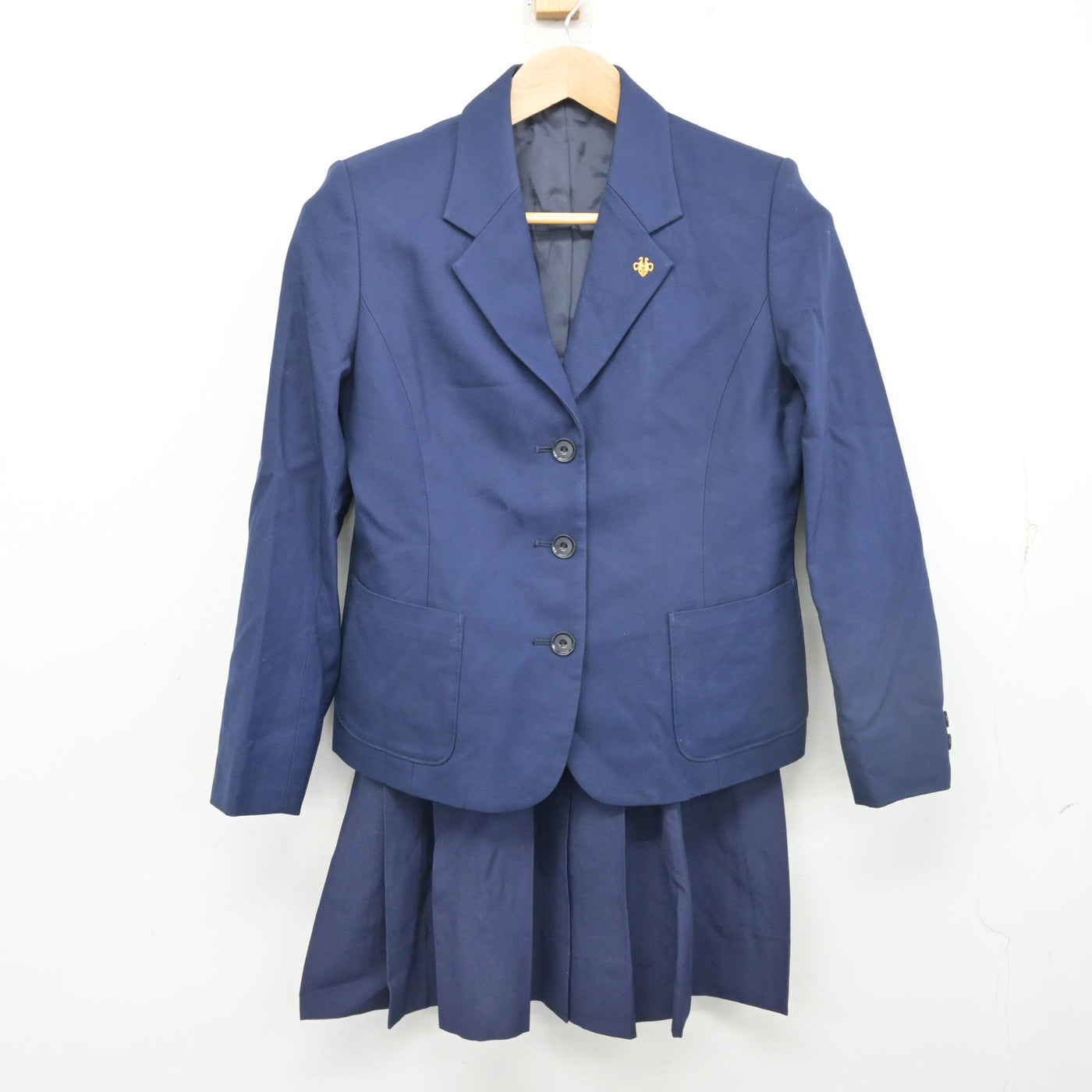 高知大学教育学部附属中学校 冬スラックス 中古】高知県 高知大学教育学部附属中学校 女子制服 2点 (ブレザー
