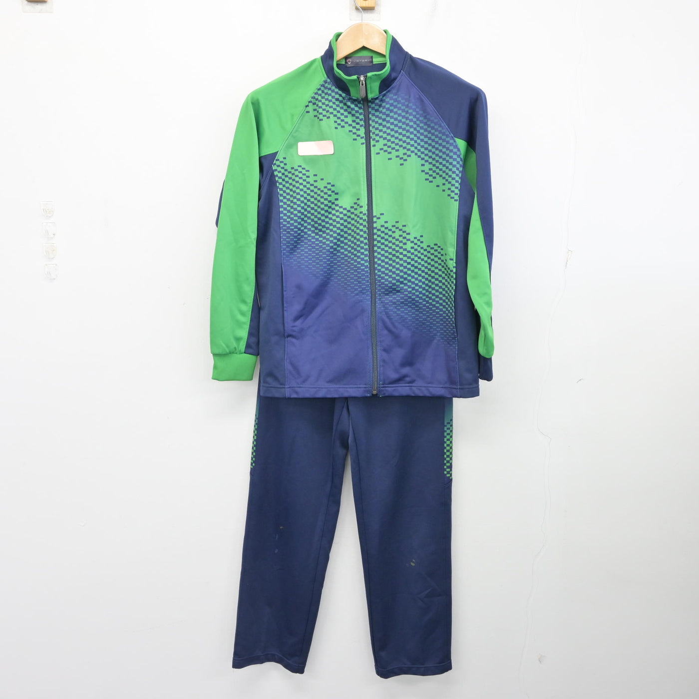 中古】埼玉県 川口市立高等学校 女子制服 2点 (ジャージ 上・ジャージ