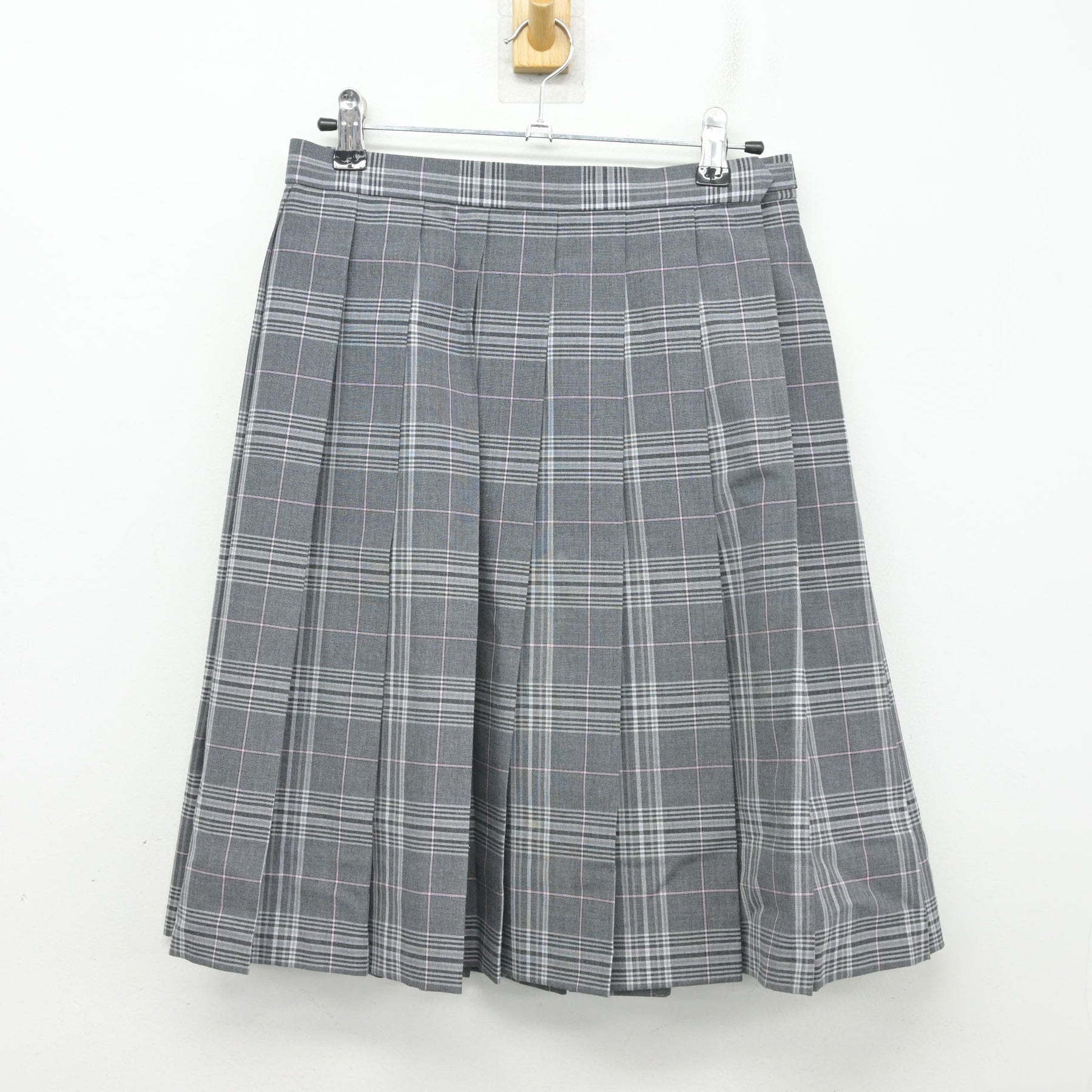 中古】鹿児島県 神村学園高等部 女子制服 3点 (ニットベスト・シャツ