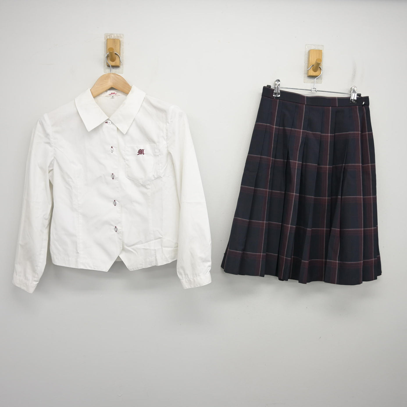 中古】熊本県 御船高等学校 女子制服 2点 (シャツ・スカート) sf109546 
