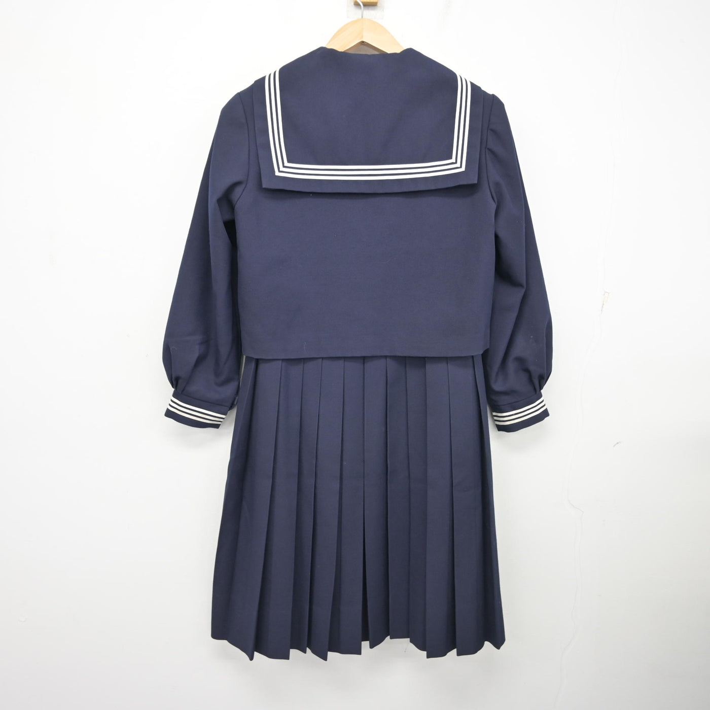 中古】兵庫県 御影中学校 女子制服 2点 (セーラー服・ジャンパー 