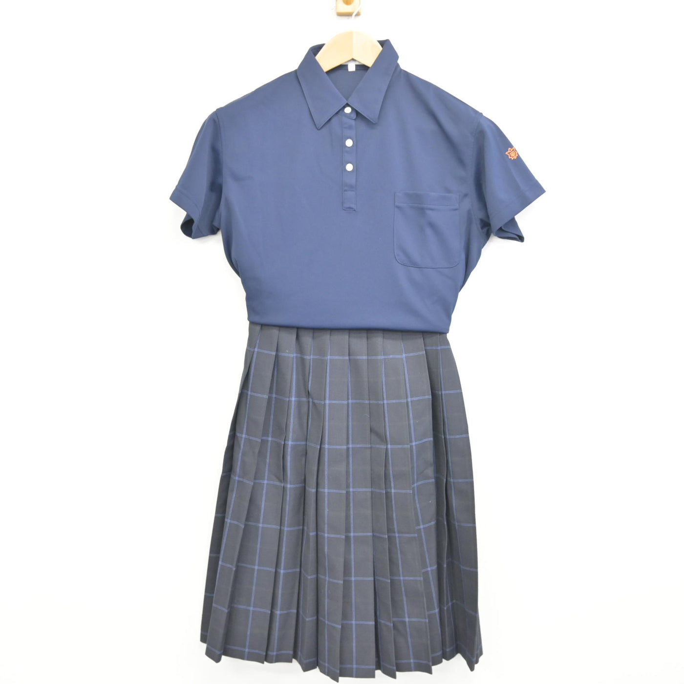 中古】千葉県 市川市立第二中学校 女子制服 3点 (シャツ・スカート 