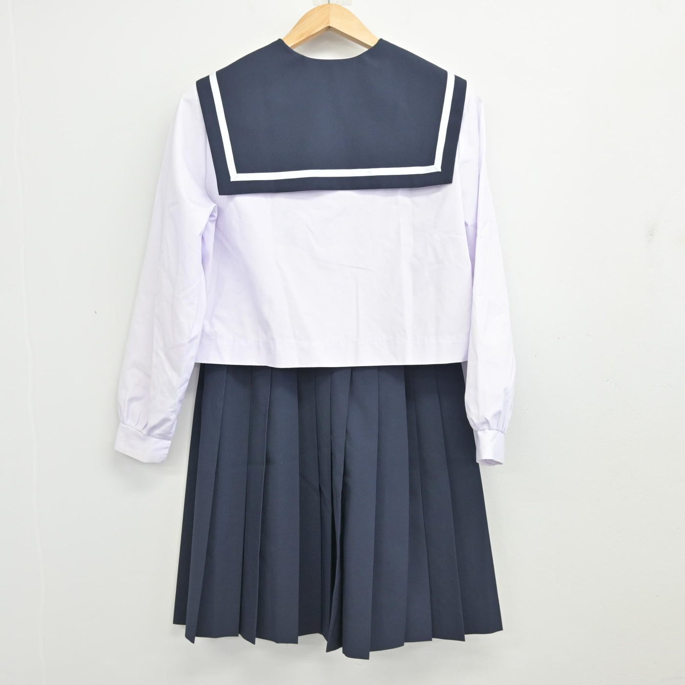 中古】長野県 旭ケ丘中学校 女子制服 3点 (セーラー服・スカート
