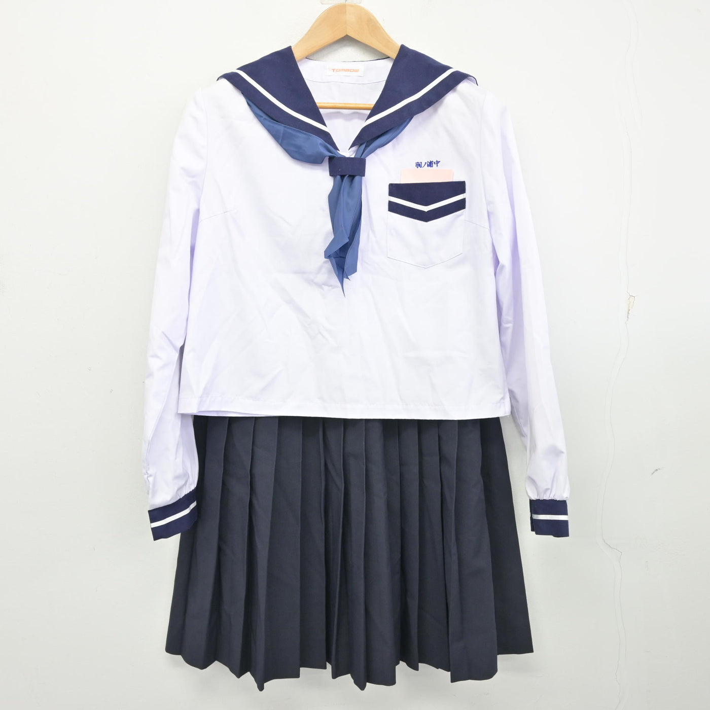 中古】徳島県 羽ノ浦中学校 女子制服 3点 (セーラー服・セーラー服 中古】徳島県 羽ノ浦中学校 女子制服 3点 (セーラー服・セーラー服