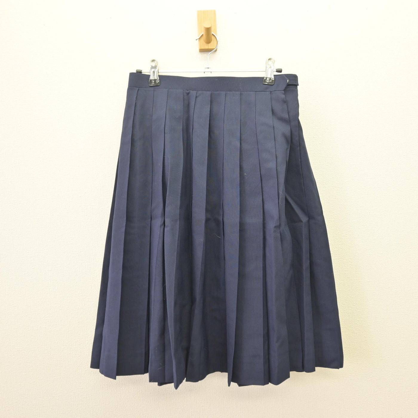 【中古】東京都 江東区立第二亀戸中学校 女子制服 2点 (セーラー服・スカート) sf110018