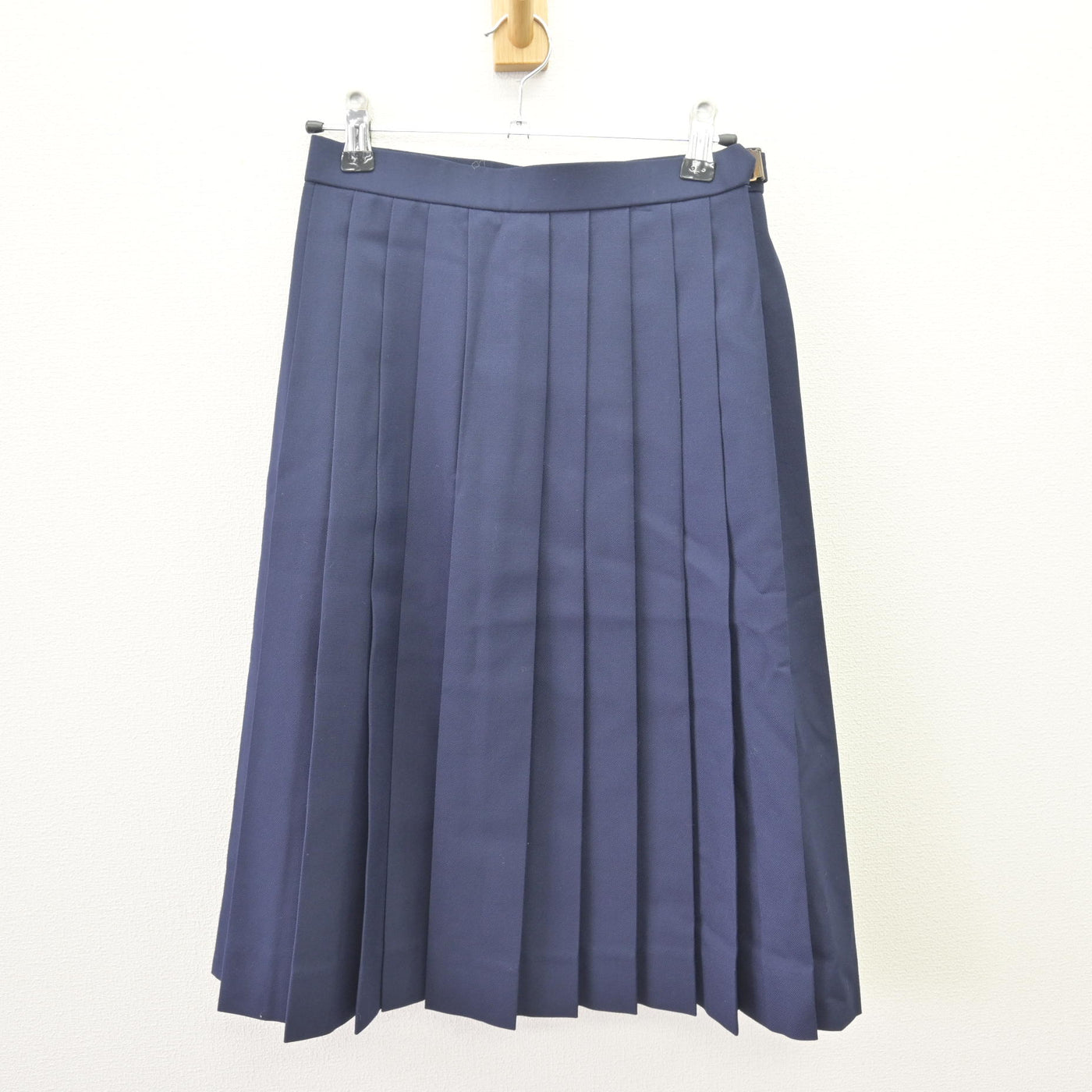 【中古】静岡県 北星中学校 女子制服 2点 (セーラー服・スカート) sf110021