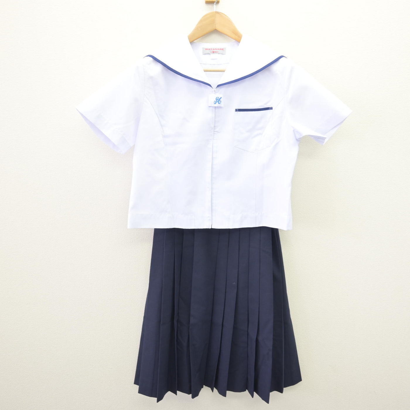 【中古】静岡県 北星中学校 女子制服 3点 (セーラー服・スカート) sf110023