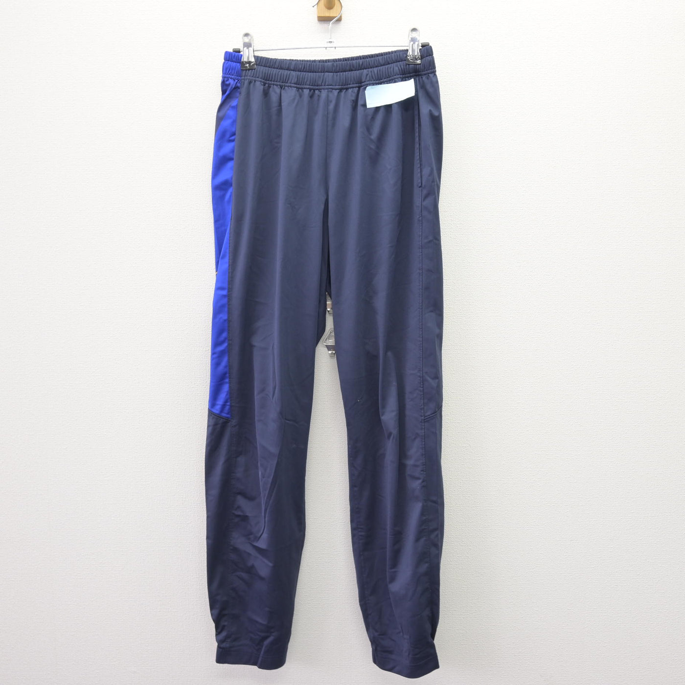 【中古】鹿児島県 錦江湾高等学校 女子制服 2点 (ジャージ 上・ジャージ 下) sf110051
