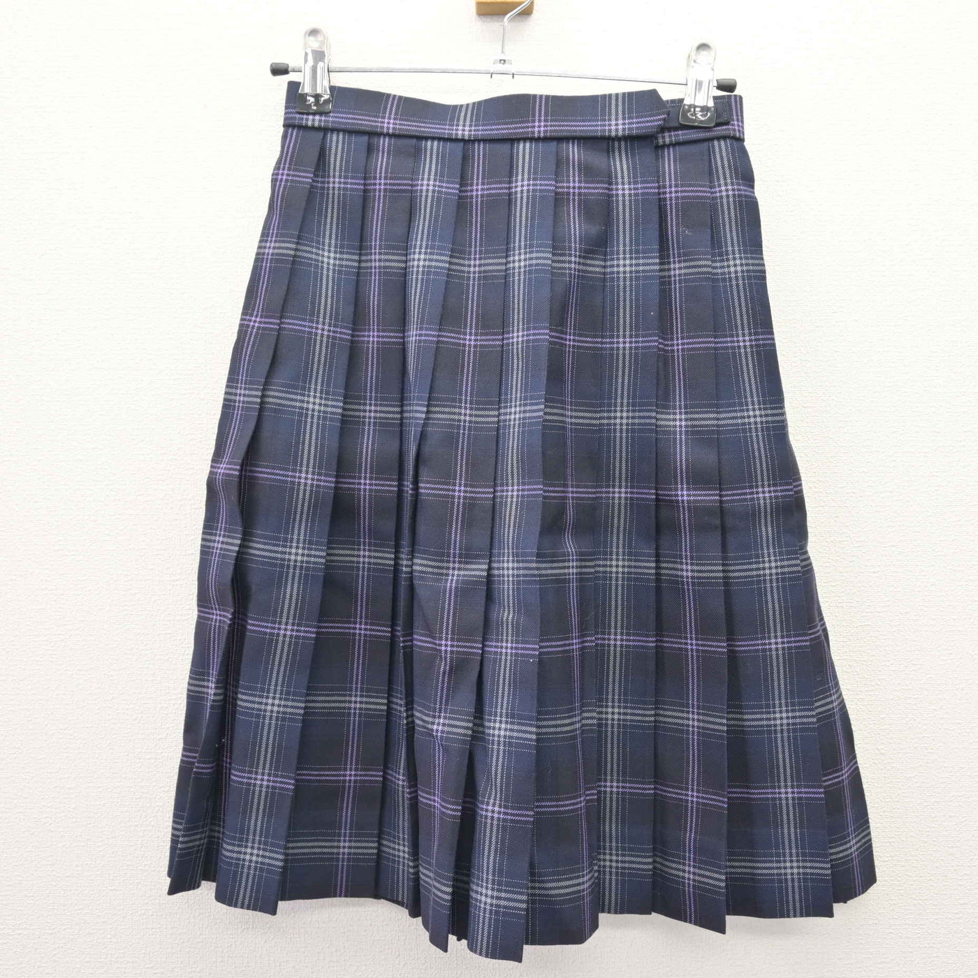 【中古】 飛鳥未来高等学校 女子制服 5点 (ブレザー・ニット・シャツ・スカート) sf110060
