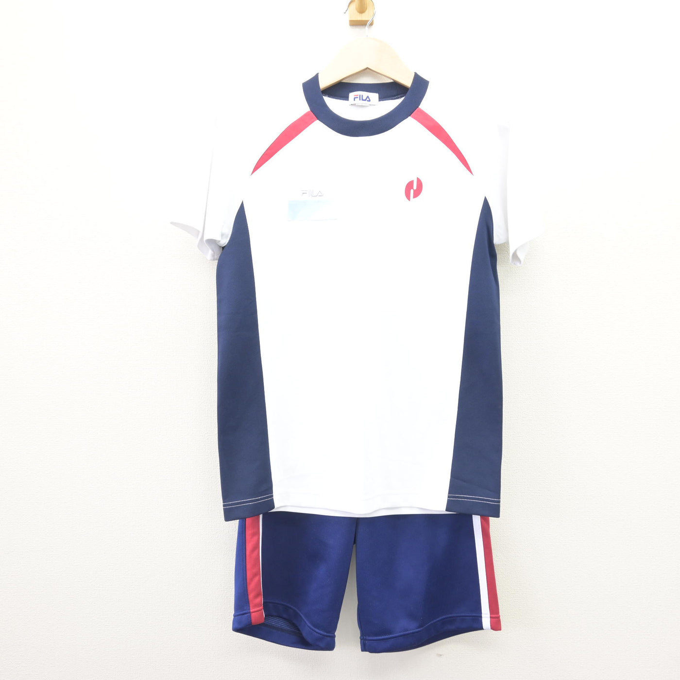 【中古】東京都 日出高等学校 女子制服 2点 (体操服 上・体操服 下) sf110087