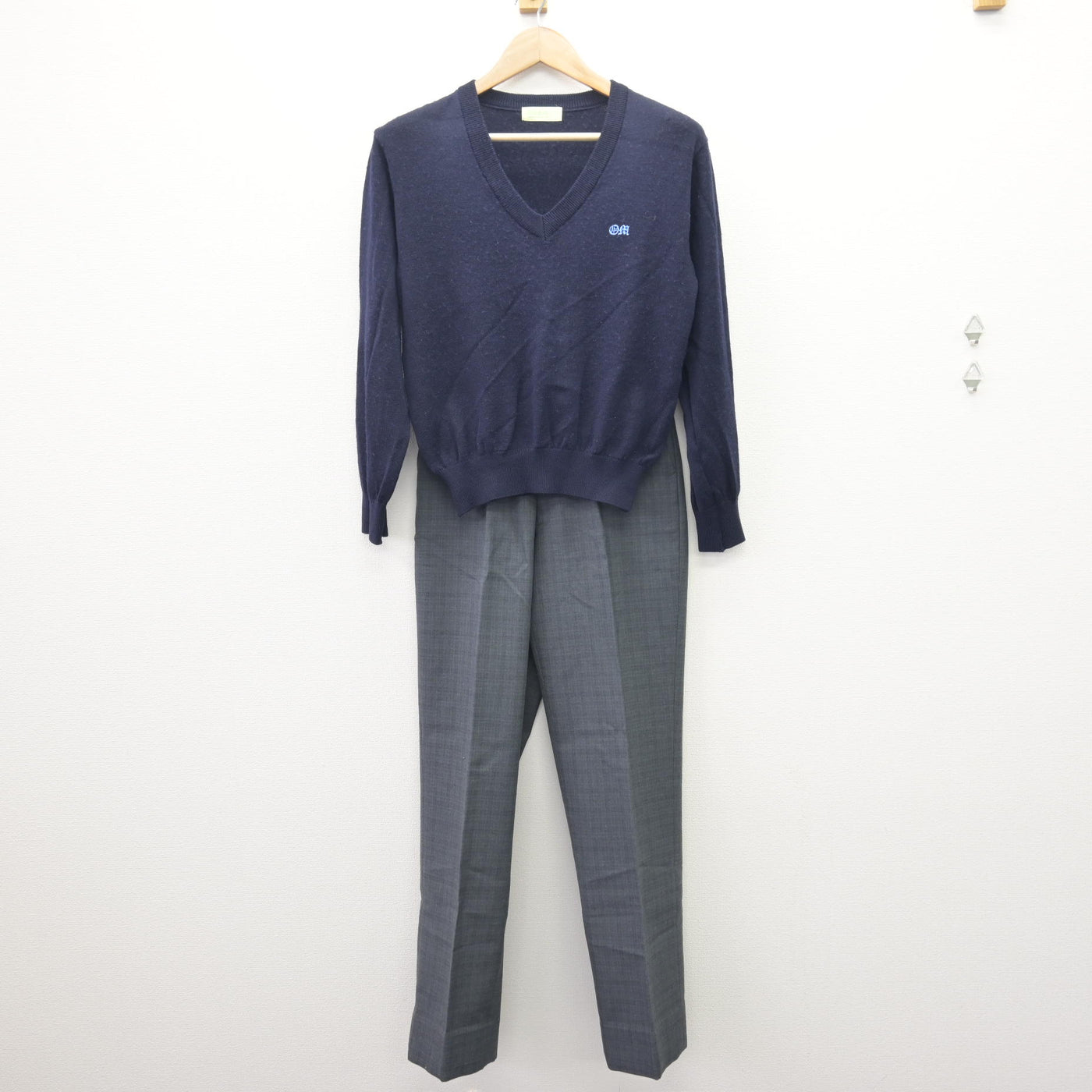 【中古】千葉県 おゆみ野南中学校 男子制服 4点 (ブレザー・ニット・ズボン) sf110090