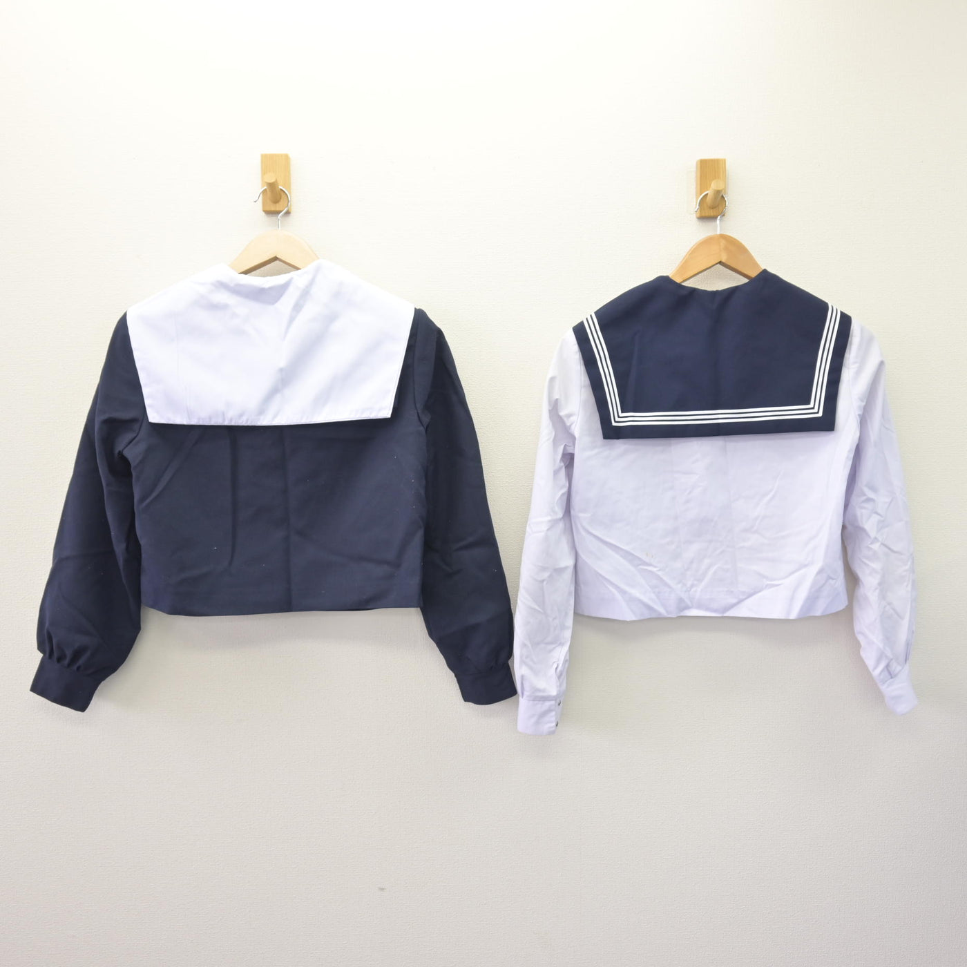 【中古】愛知県 瑞陵高等学校 女子制服 4点 (セーラー服・セーラー服) sf110101