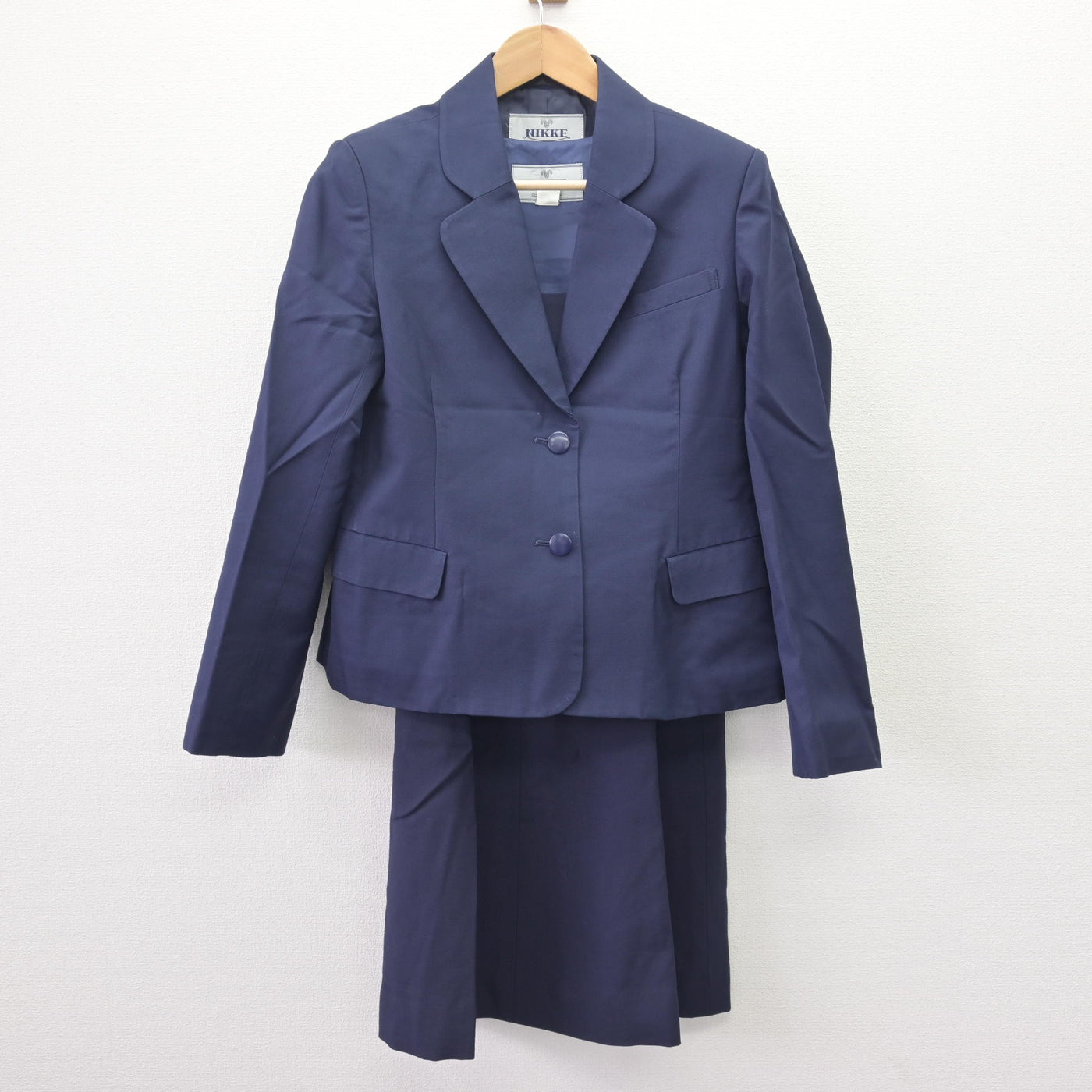 【中古】埼玉県 熊谷女子高等学校 女子制服 2点 (ブレザー・ジャンパースカート) sf110117