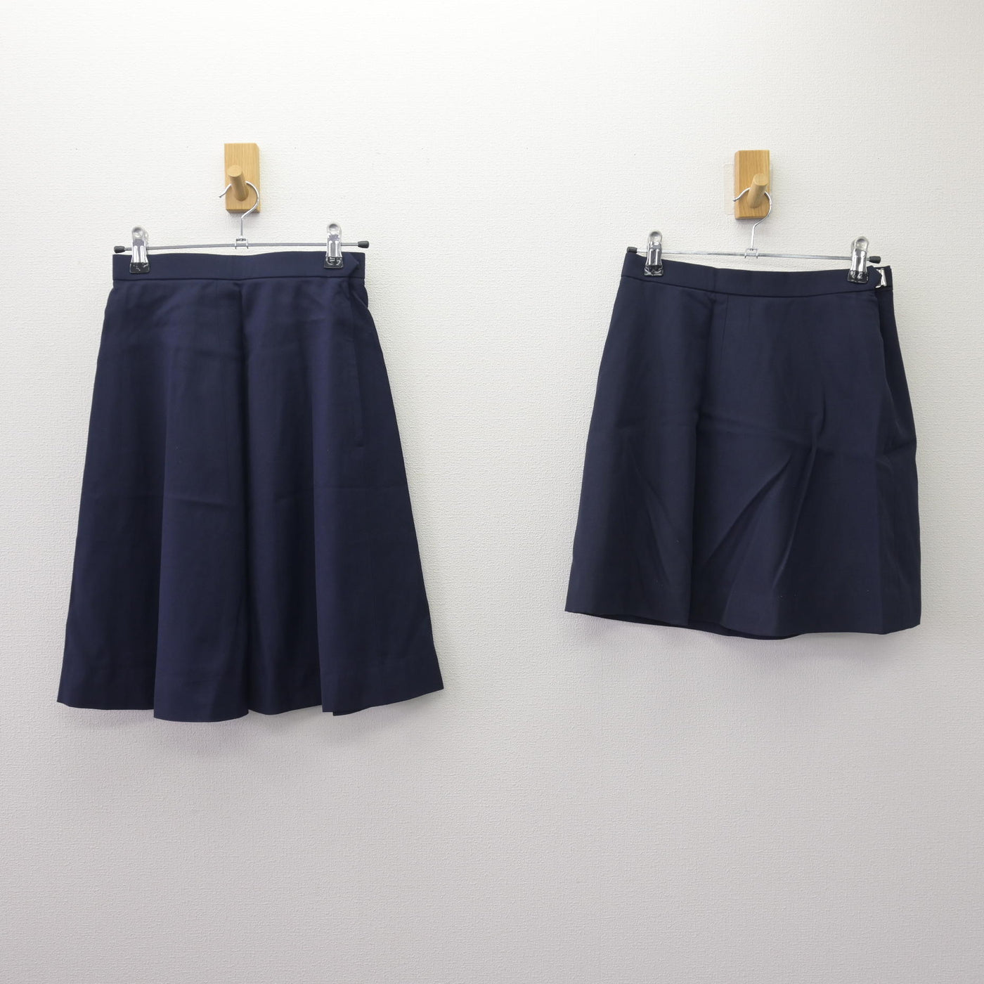 【中古】埼玉県 熊谷女子高等学校 女子制服 2点 (スカート・スカート) sf110119