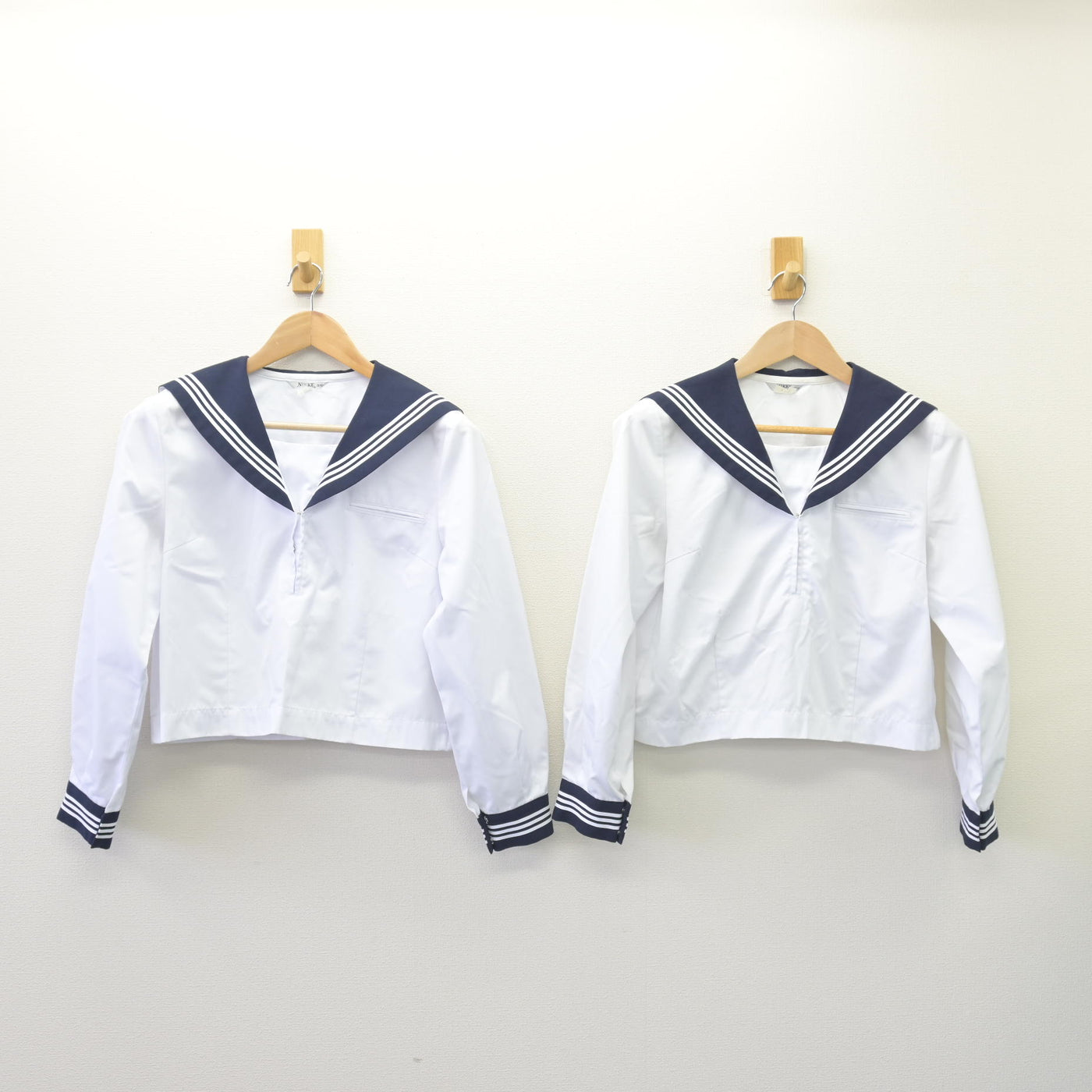 【中古】埼玉県 松山女子高等学校 女子制服 2点 (セーラー服) sf110121