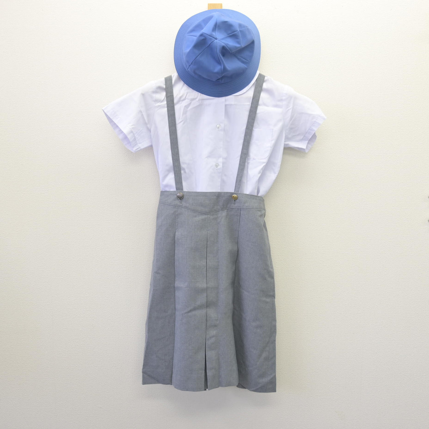 【中古】東京都 サレジアン国際学園目黒星美小学校 女子制服 3点 (シャツ・スカート) sf110124